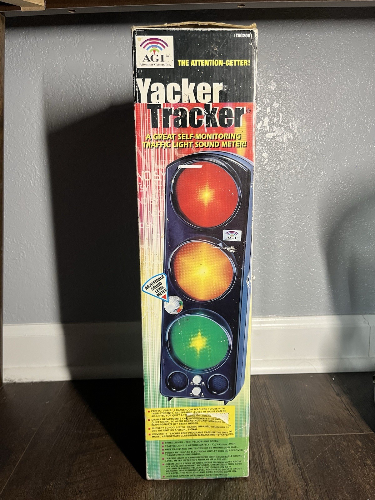 ORIGINAL TAG2001 YACKER TRACKER SIGNAL LIGHT SOUND METER