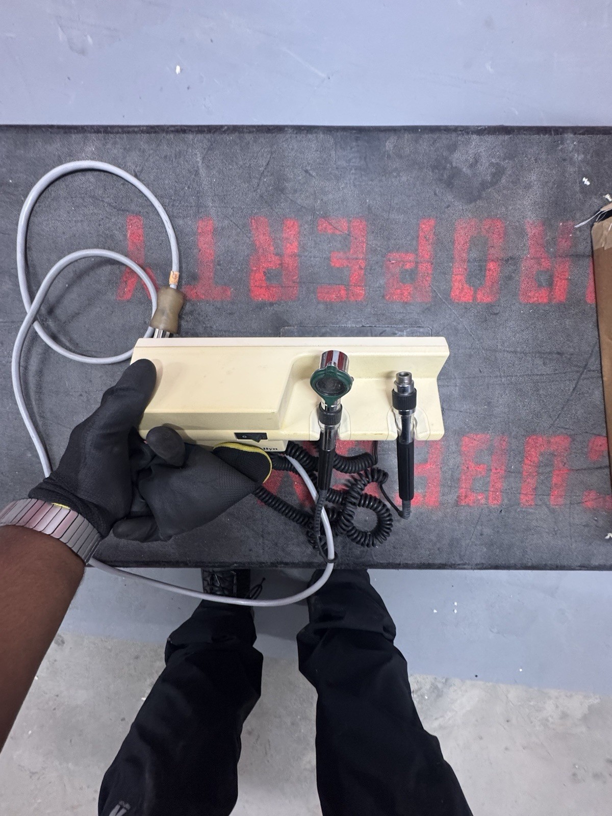 Used Welch Allyn 767 Series Wall Transformer – Dual Handles 3.5V
