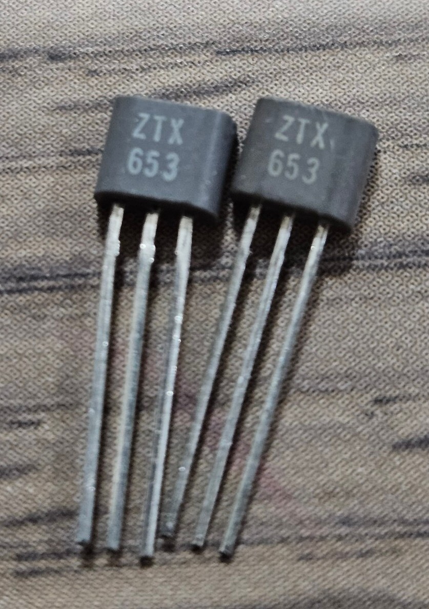 Lot Of 10 Pcs. ZTX653 ZETEX NPN TRANSISTOR TO-92 NOS (2749)