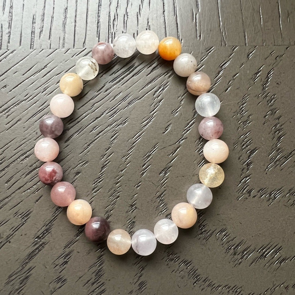 Violet Jade bracelet 8mm