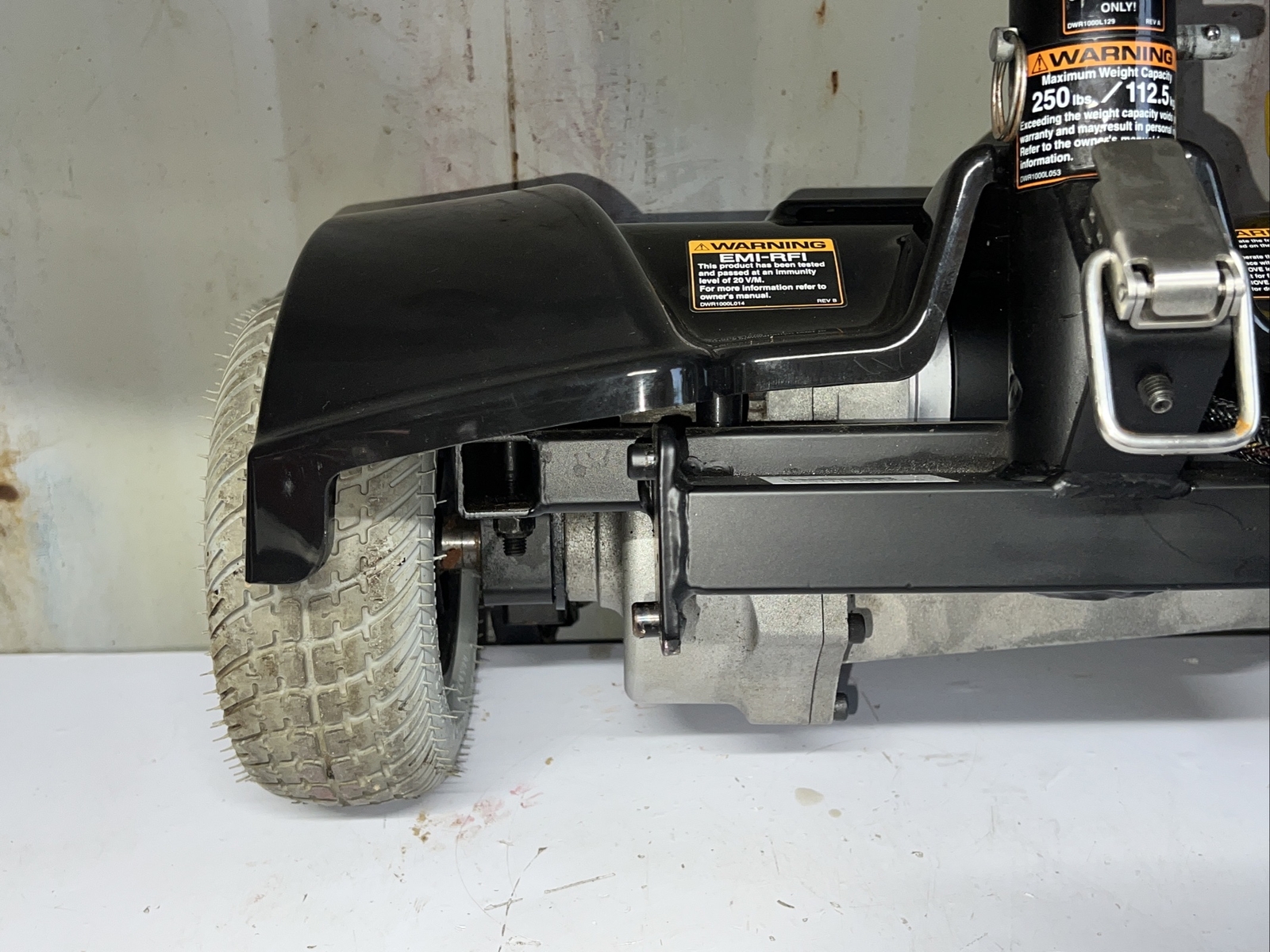 Pride Sonic Mobility Scooter Motor Rear End Half Assembly Frame Wheels Black