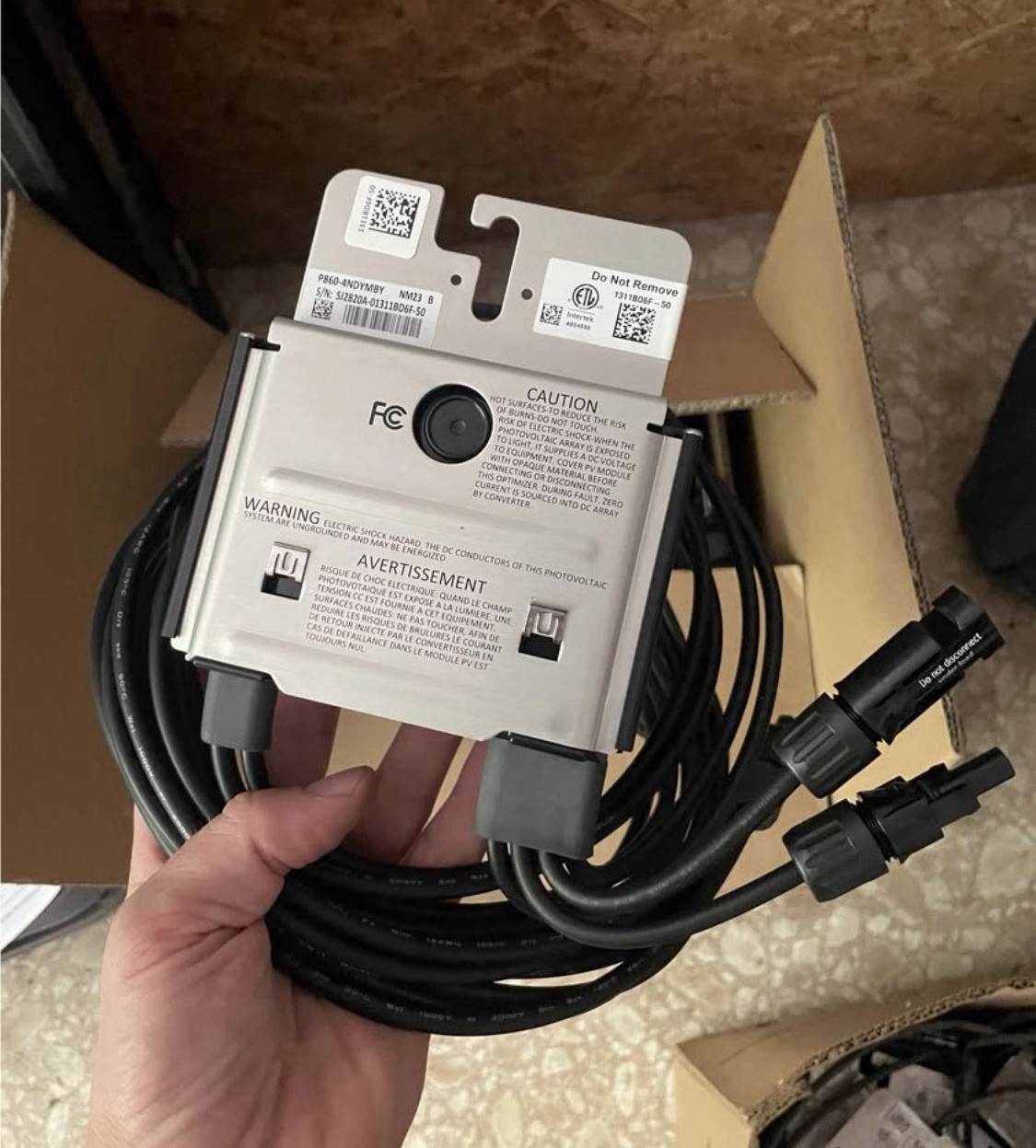 SolarEdge Power Optimizer P860-LONG 860W 160V MC4 for Solar Power Silver/Black