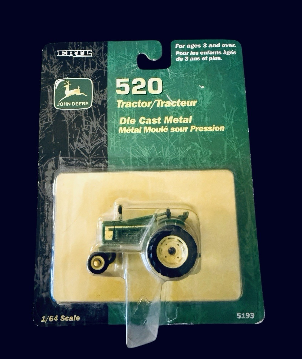 Ertl John Deere Model 520 Tractor 1:64 John Deere New in Package