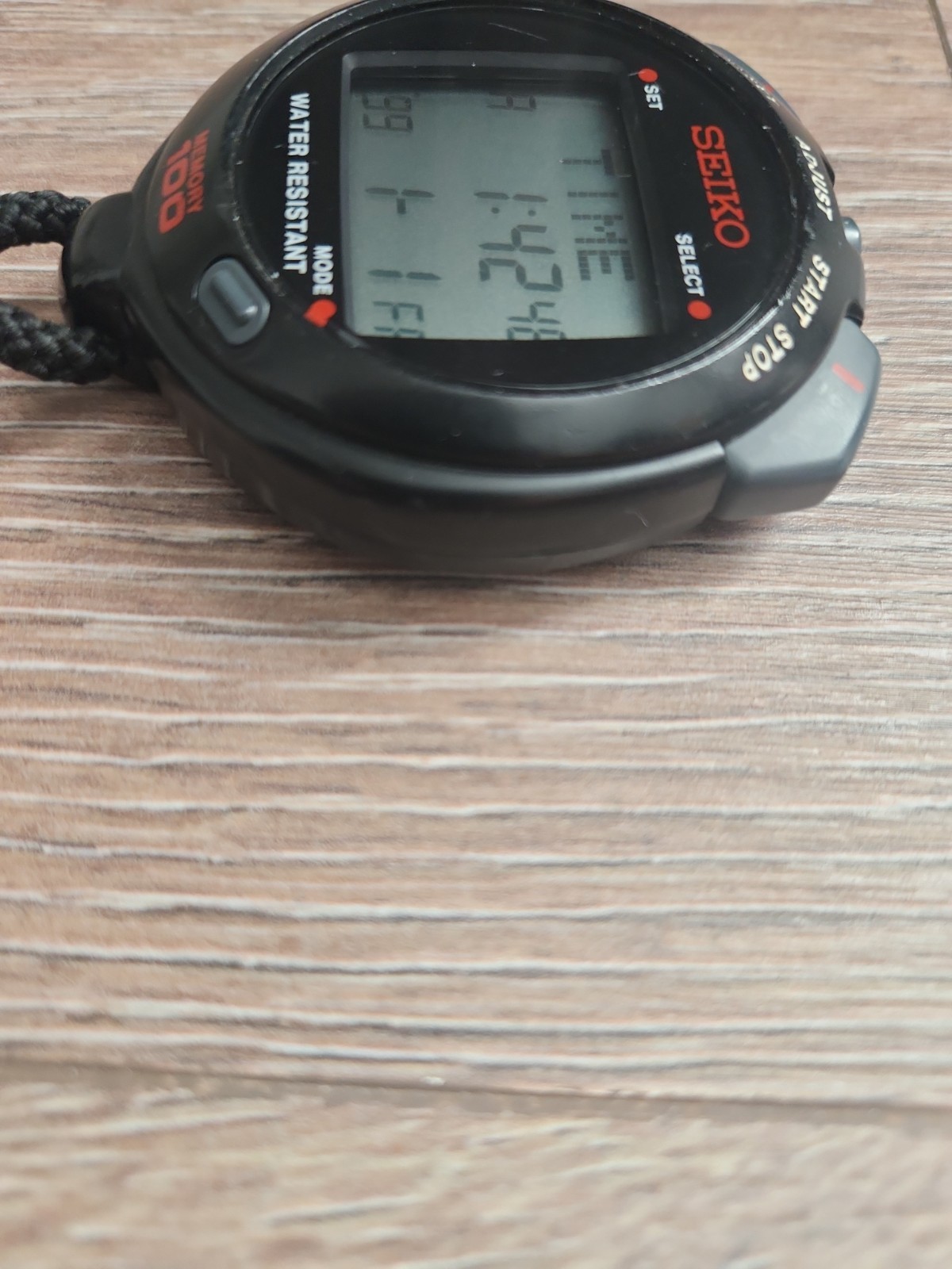 Seiko Stopwatch - Model: S051-4000 - Tested & Working
