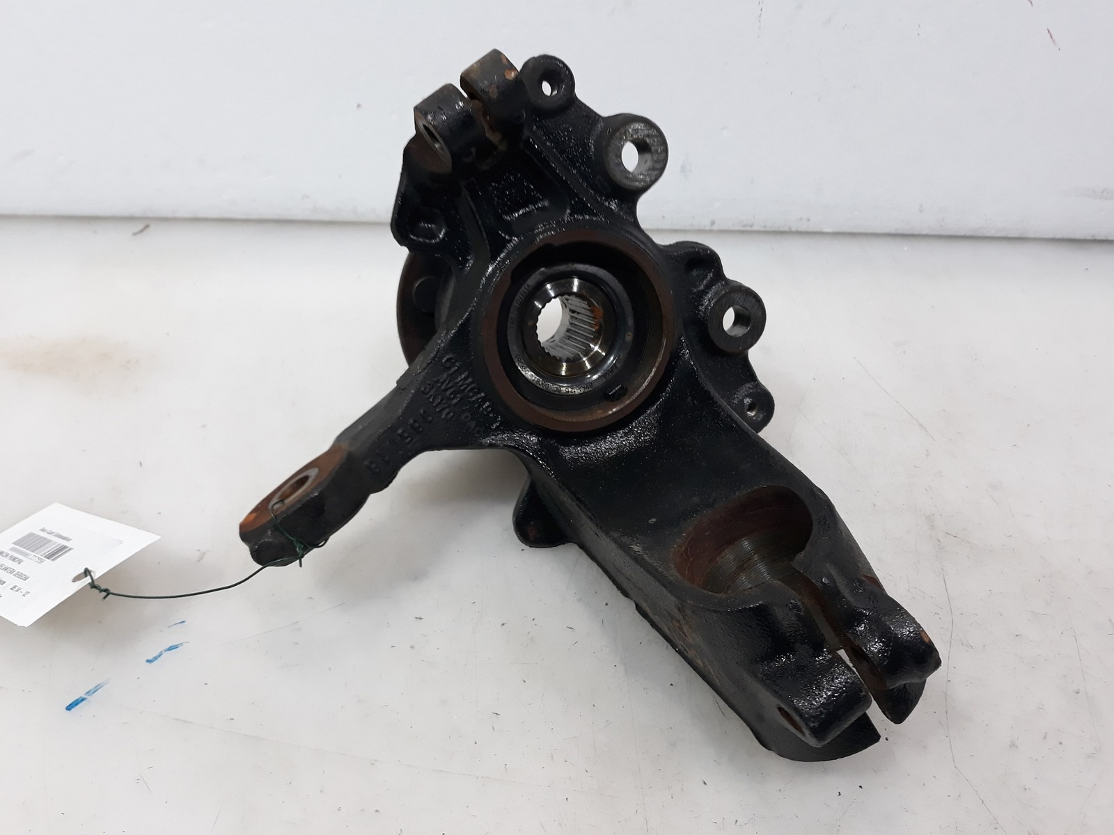 1882874 FRONT RIGHT ANKLE / 1882874 / 1337550 FOR FORD FOCUS SEDAN AMBIENTE