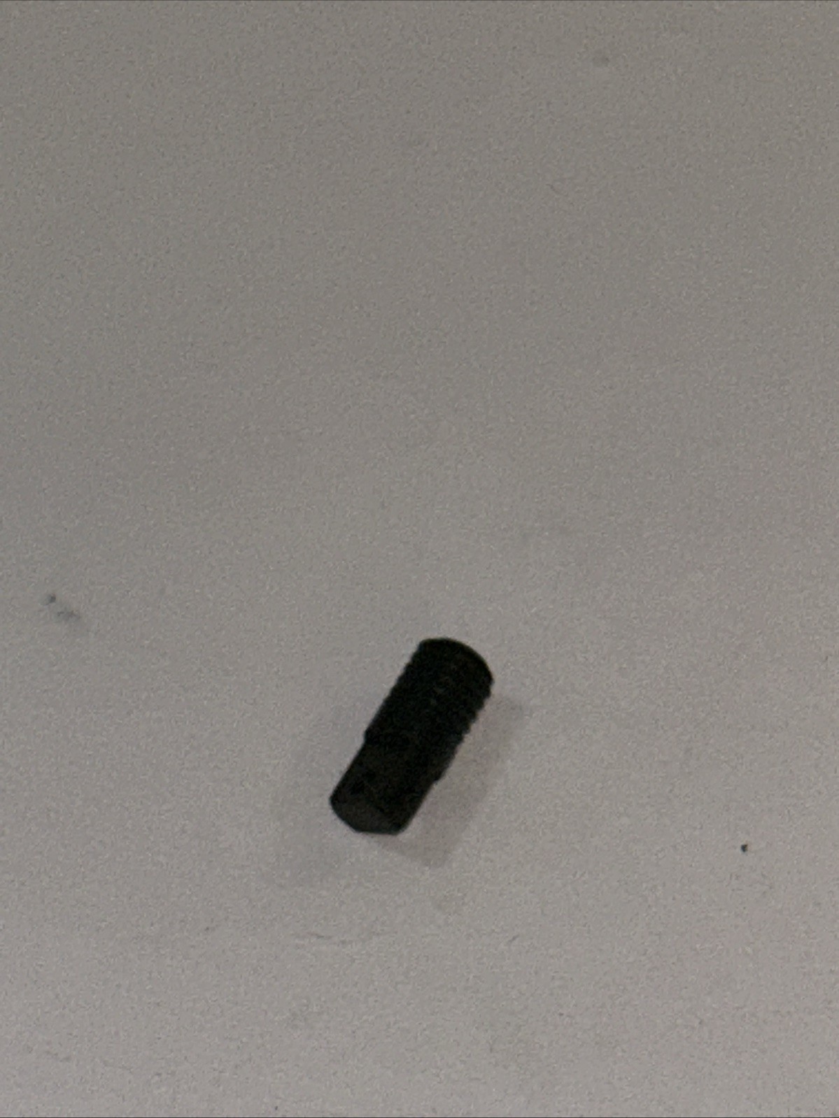 980054 Pin