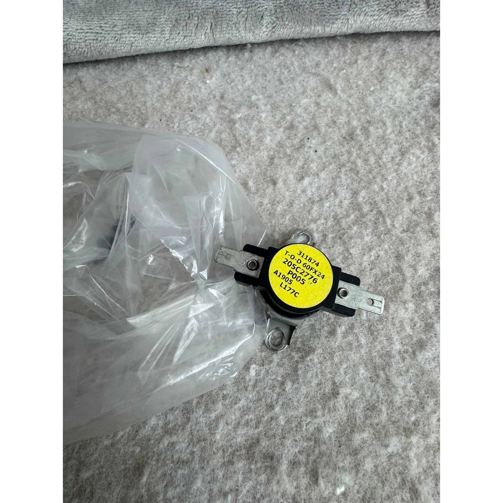 Therm-O-Disc 60FX24 L177C High Limit Thermostat Switch 311874 205C2776 NEW