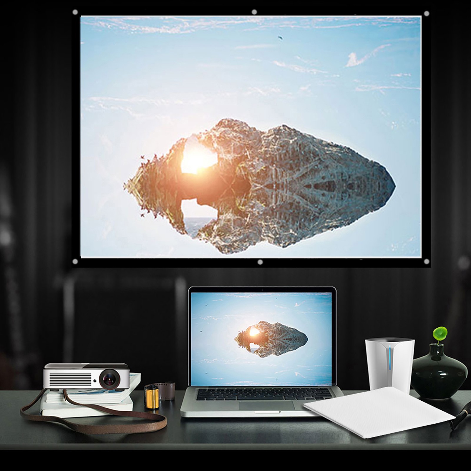100in 4:3 Lightweight Polyester Projector Screen Black Edging Portable for Outdo
