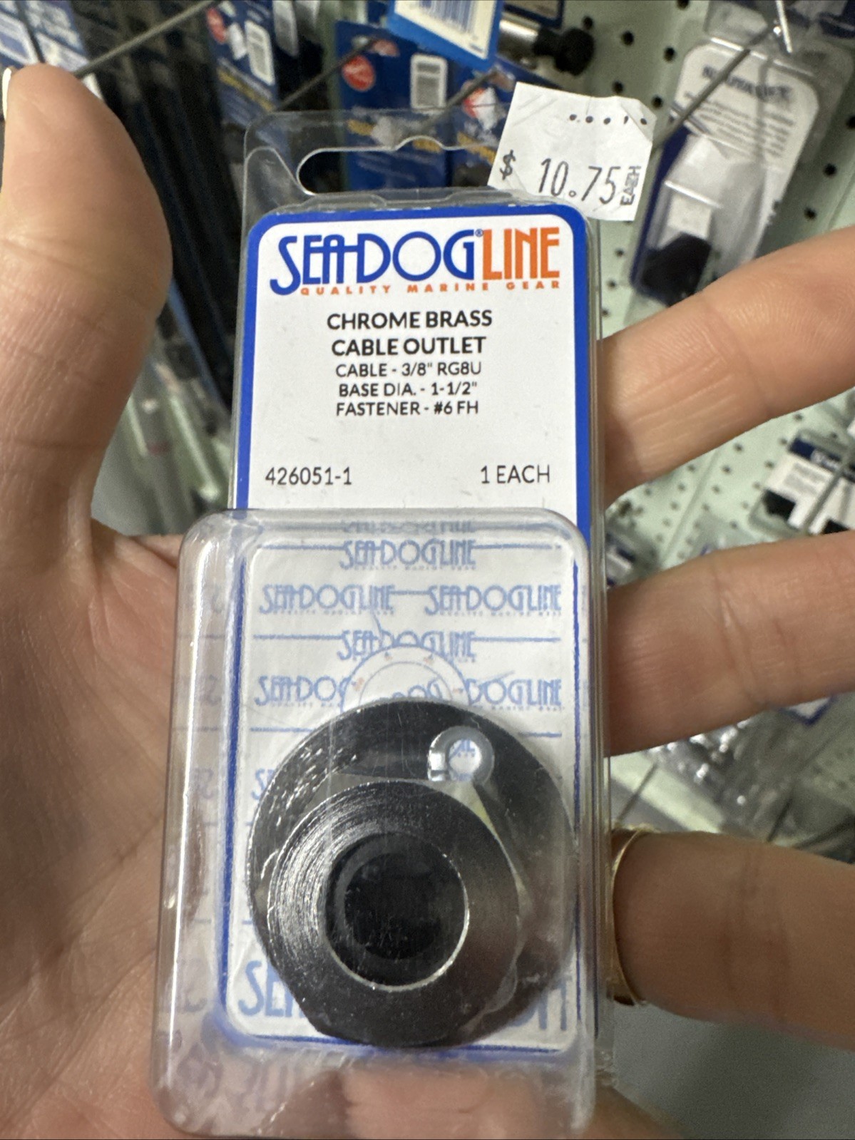 Sea Dog    426051 1    Chrome Brass Cable Outlet 3/8" CABLE FREE SHIPPING TO USA