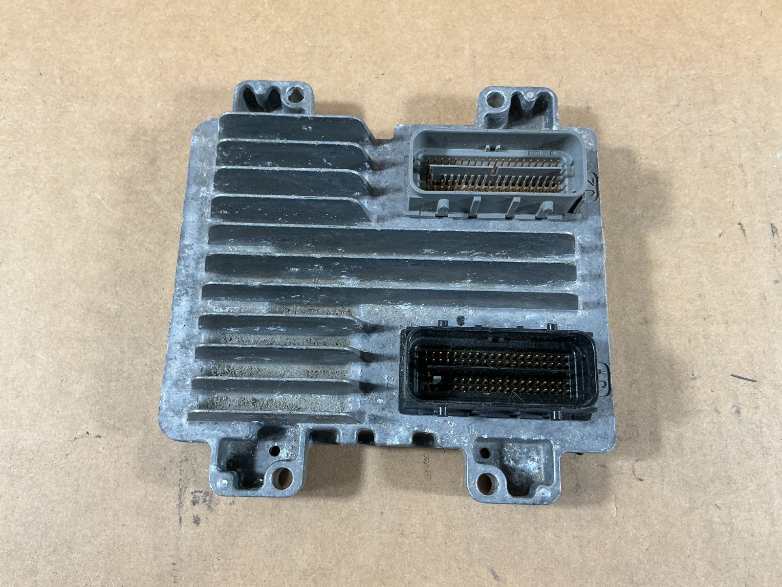 2009-2010 Chevrolet Impala ECU Engine Control Module 12629009 OEM