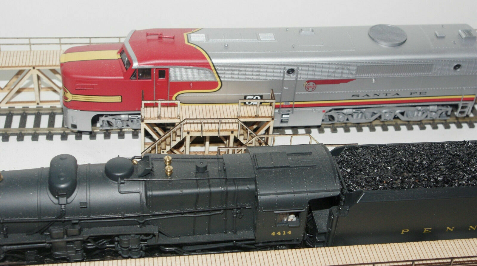 Ho scale cab access/service platform kit, Makes 2 platforms when built.