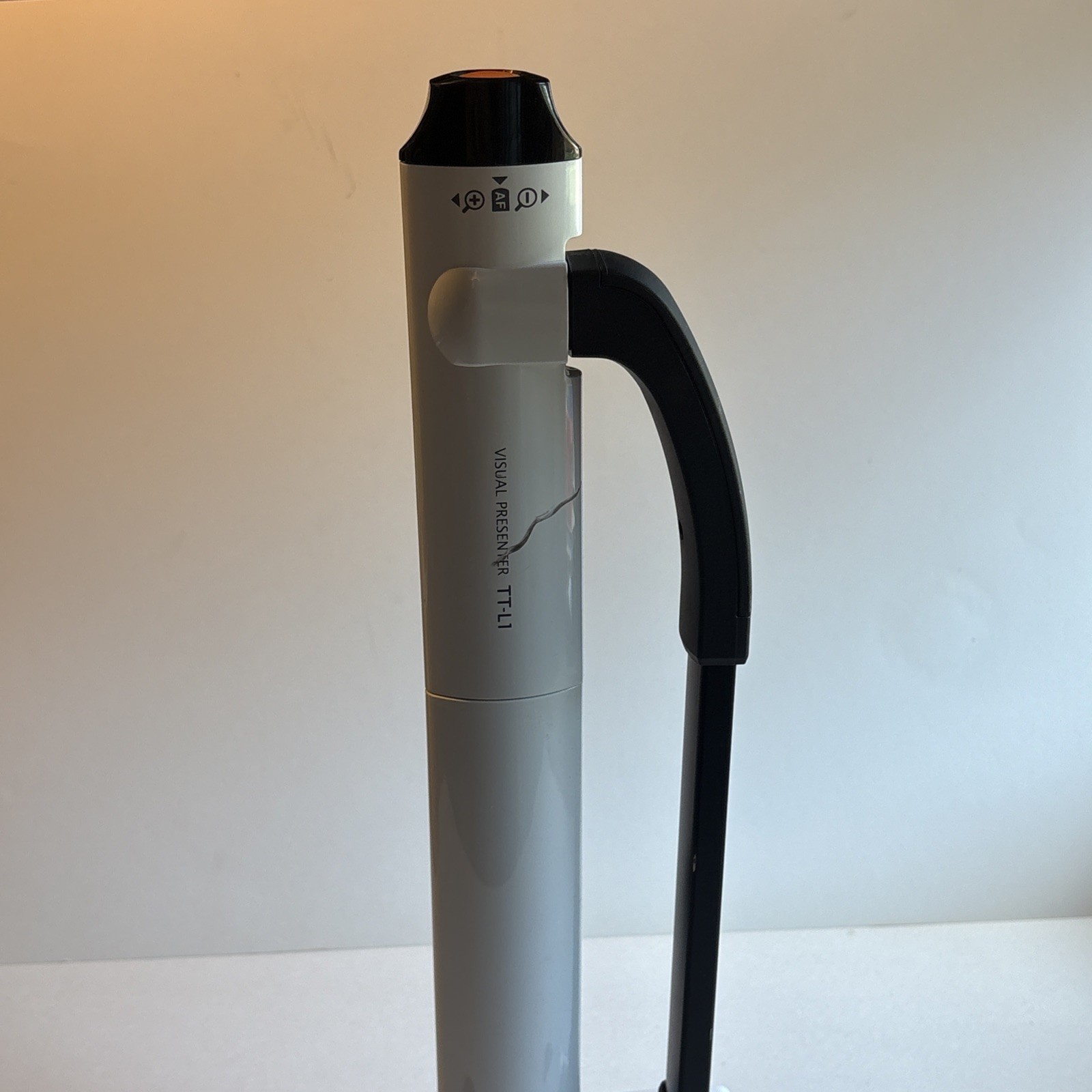 Elmo TT-L1 Visual Presenter / Document Camera PREOWNED UNTESTED