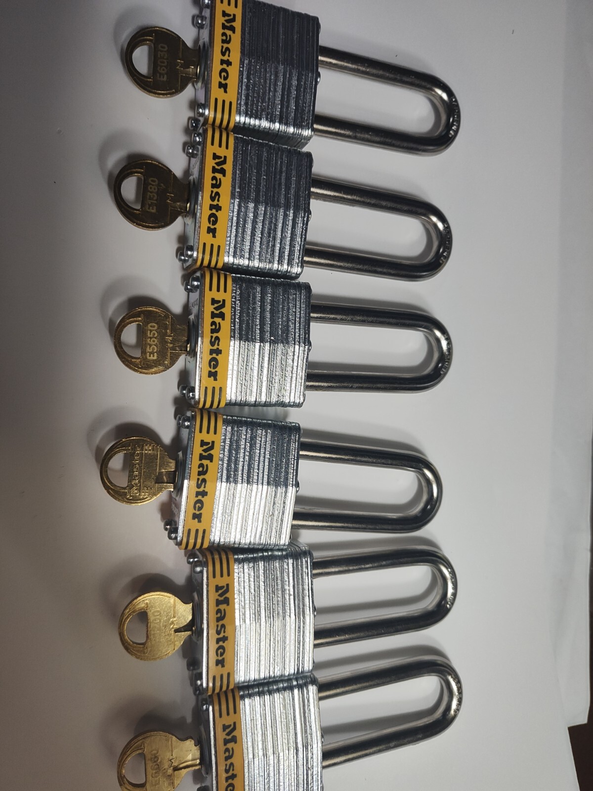 Master Lock 3MKLHW2KYLW Padlock Lot of 6
