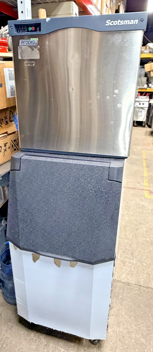 Scotsman C0322SA-1B  356lb Prodigy Ice Machine Small Cube & 305 lb 22" Ice Bin