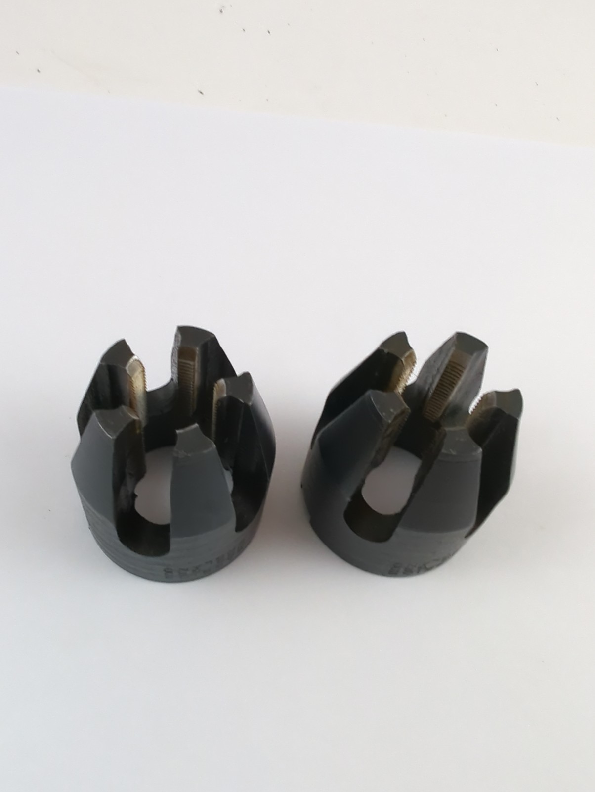 (2) Warrior 5/8"-32 NEF HSS Acorn Die Made In England Cone Die #3