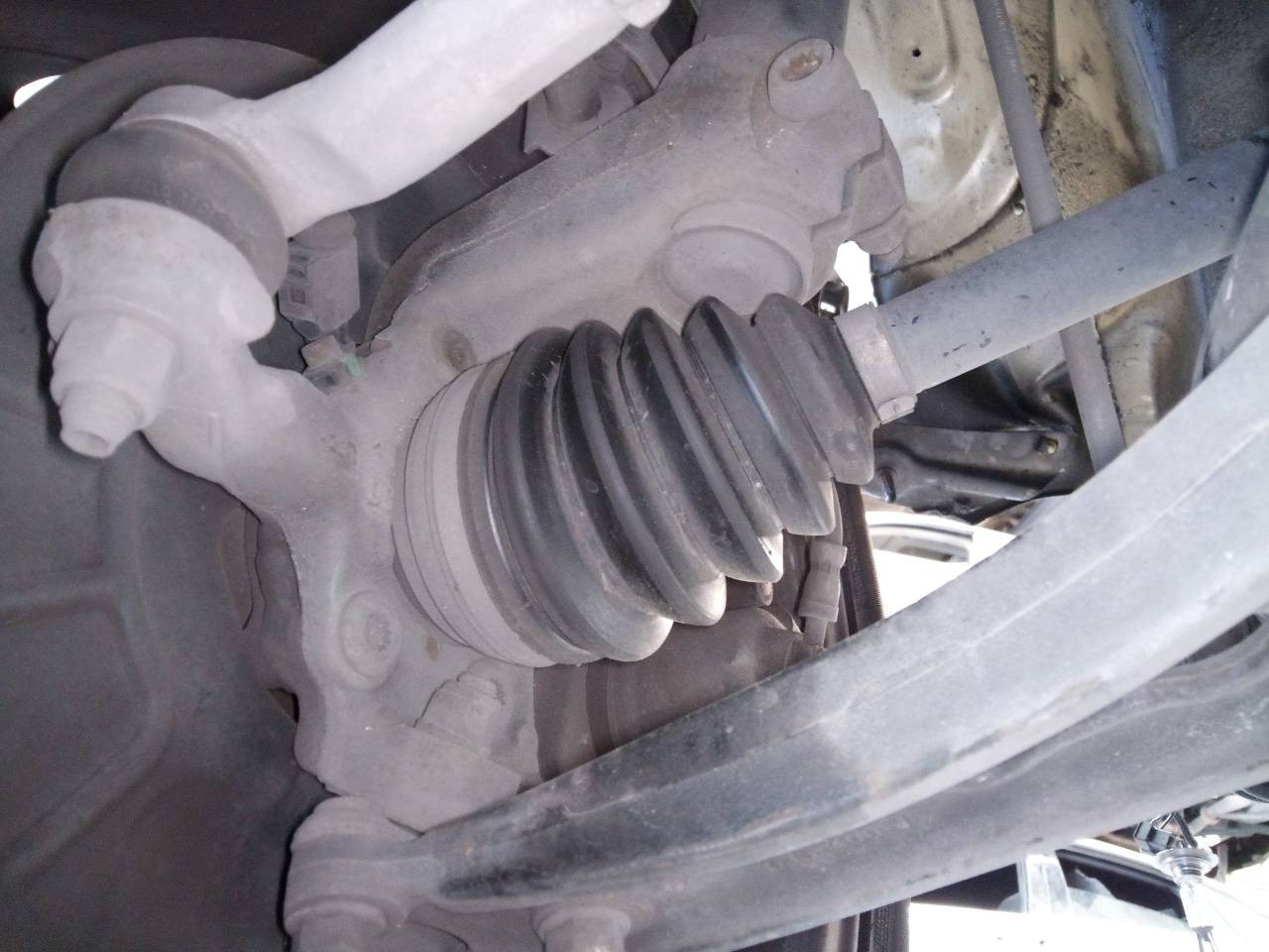 FRONT LEFT ANKLE / 2534180 FOR VOLKSWAGEN SCIROCCO 137 1.4 TSI 118KW