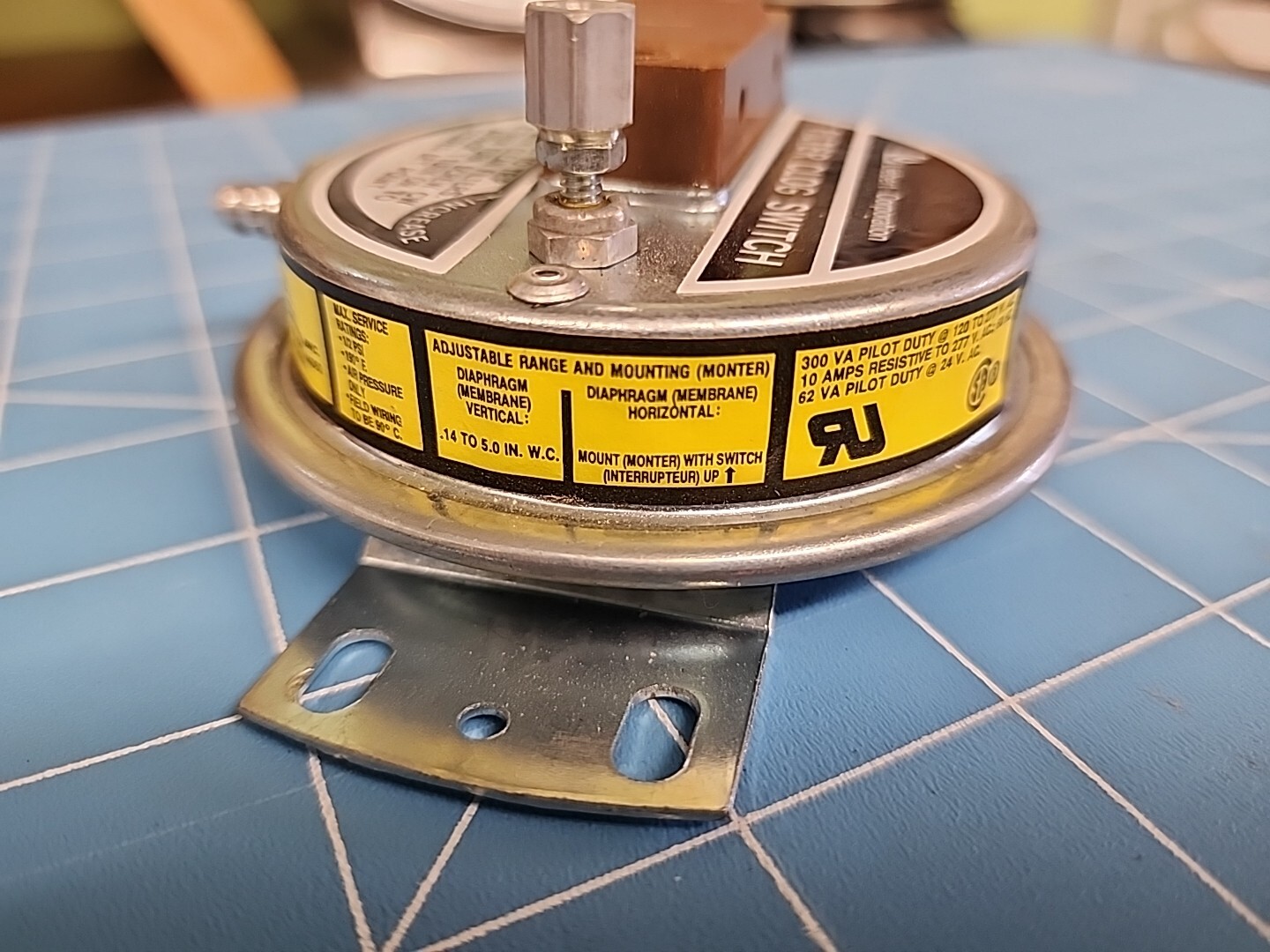 LIEBERT FILTER CLOG SWITCH AP4268
