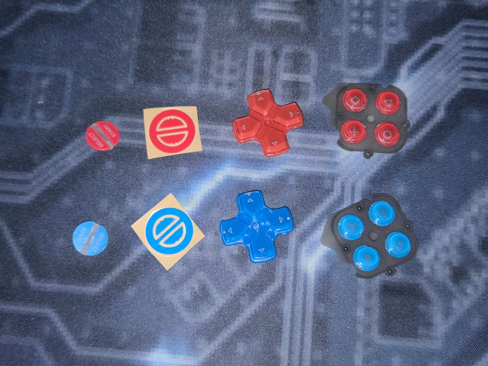 PSP Go D-pad Buttons Replacement Red/Blue