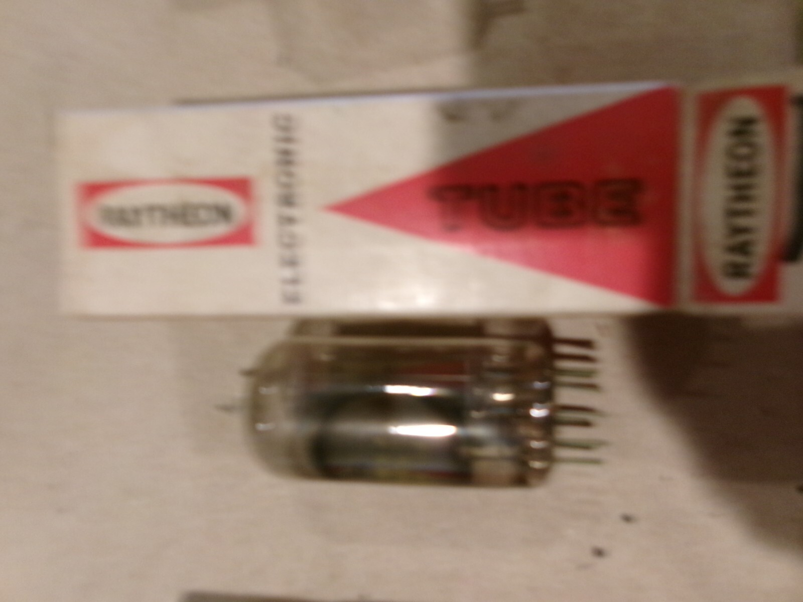 OEM VINTAGE ELECTRONIC TUBE RAYTHEON 6AY3