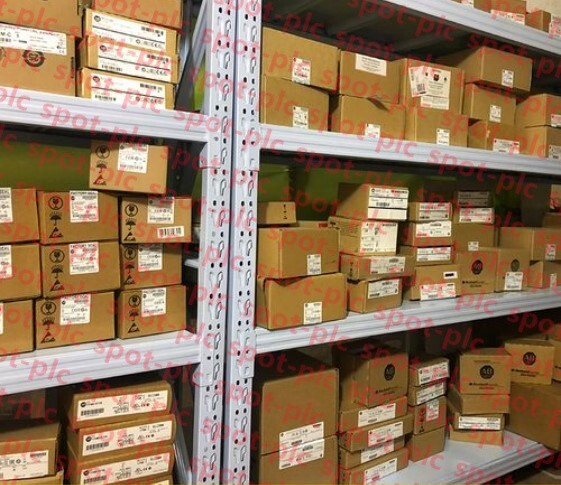 New In Box WAGO 750-555 PLC Module 750-555 750-555
