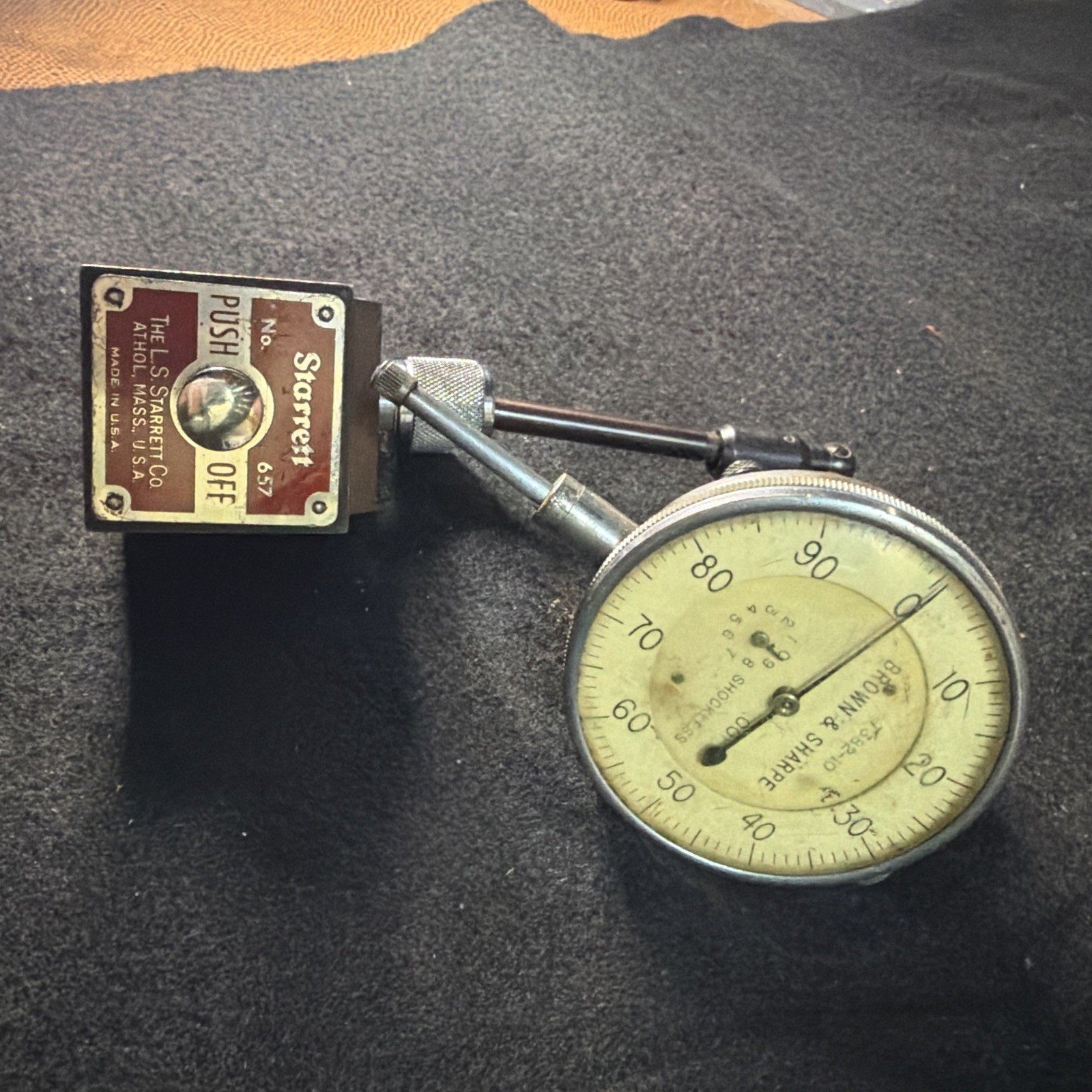 Starrett No. 657 Magnetic Base Dial Indicator Holder with Brown & Sharpe Dial