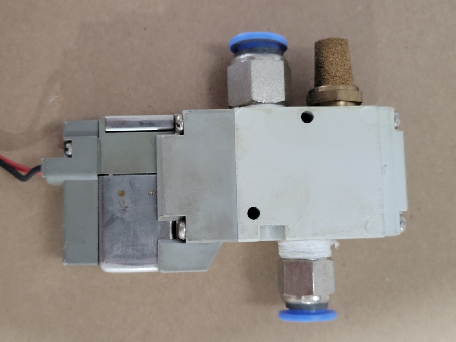 SMC solenoid valve VP342-5GD1-02A