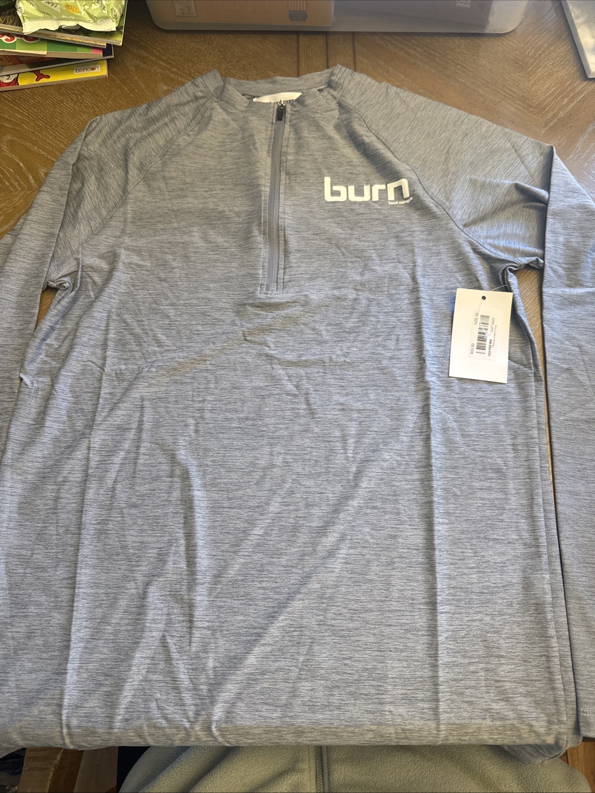 Burn Boot Camp Performance Men’s Quarter Zip Size M