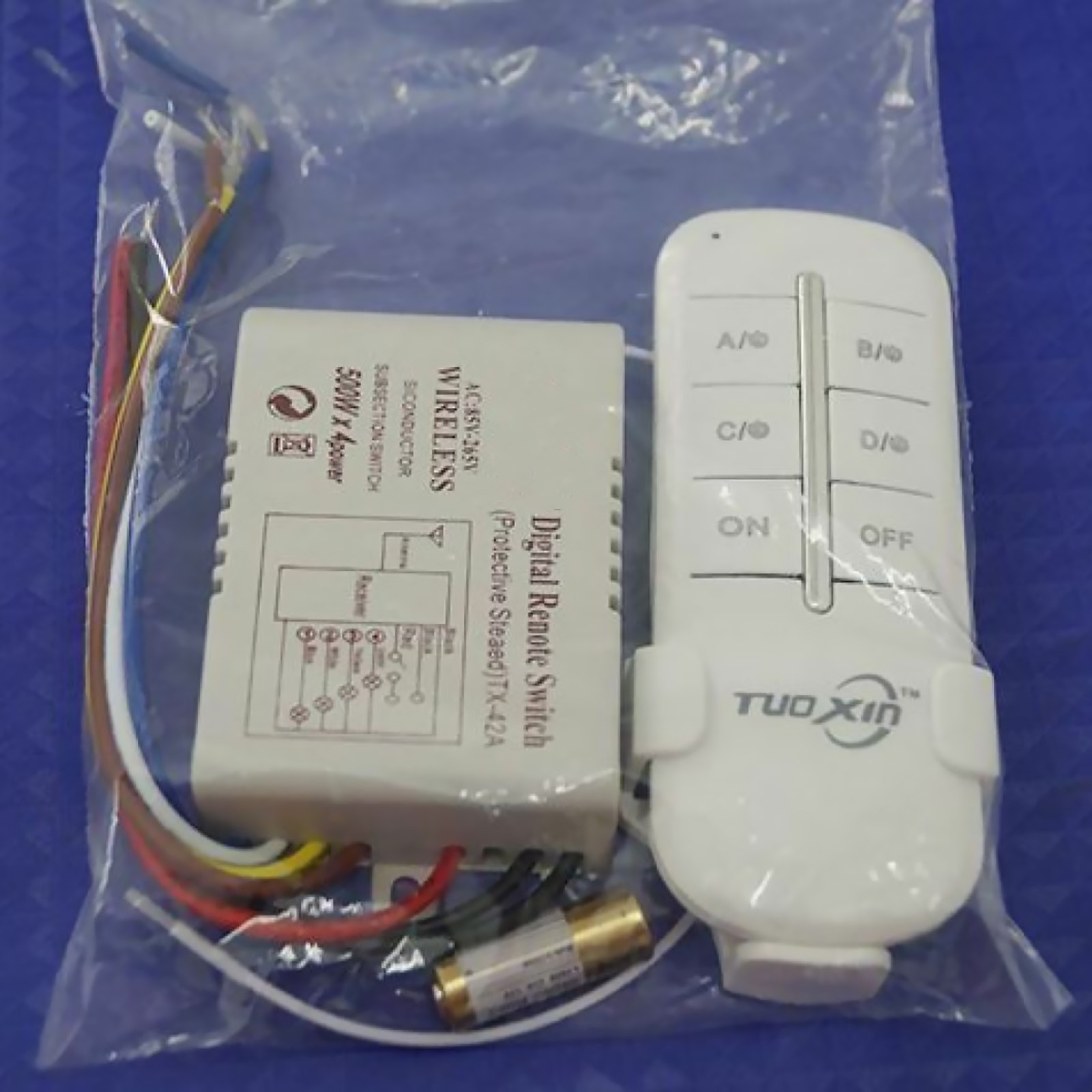 1*4 Way Light Lamp Digital Wireless Remote Controller Switch ON/OFF 110-240V New