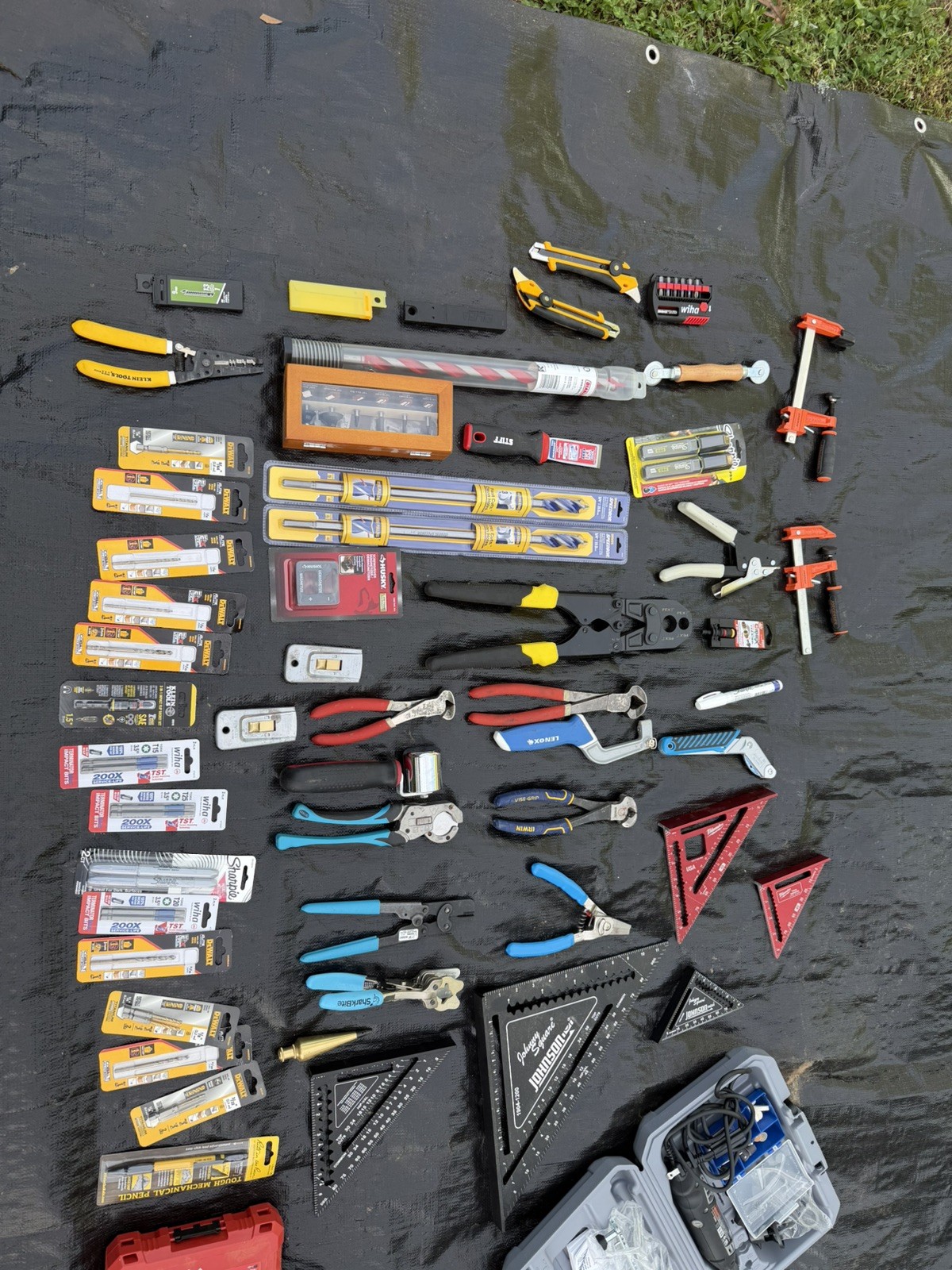Milwaukee, shark bite, dewalt, Irwin plumbing lot