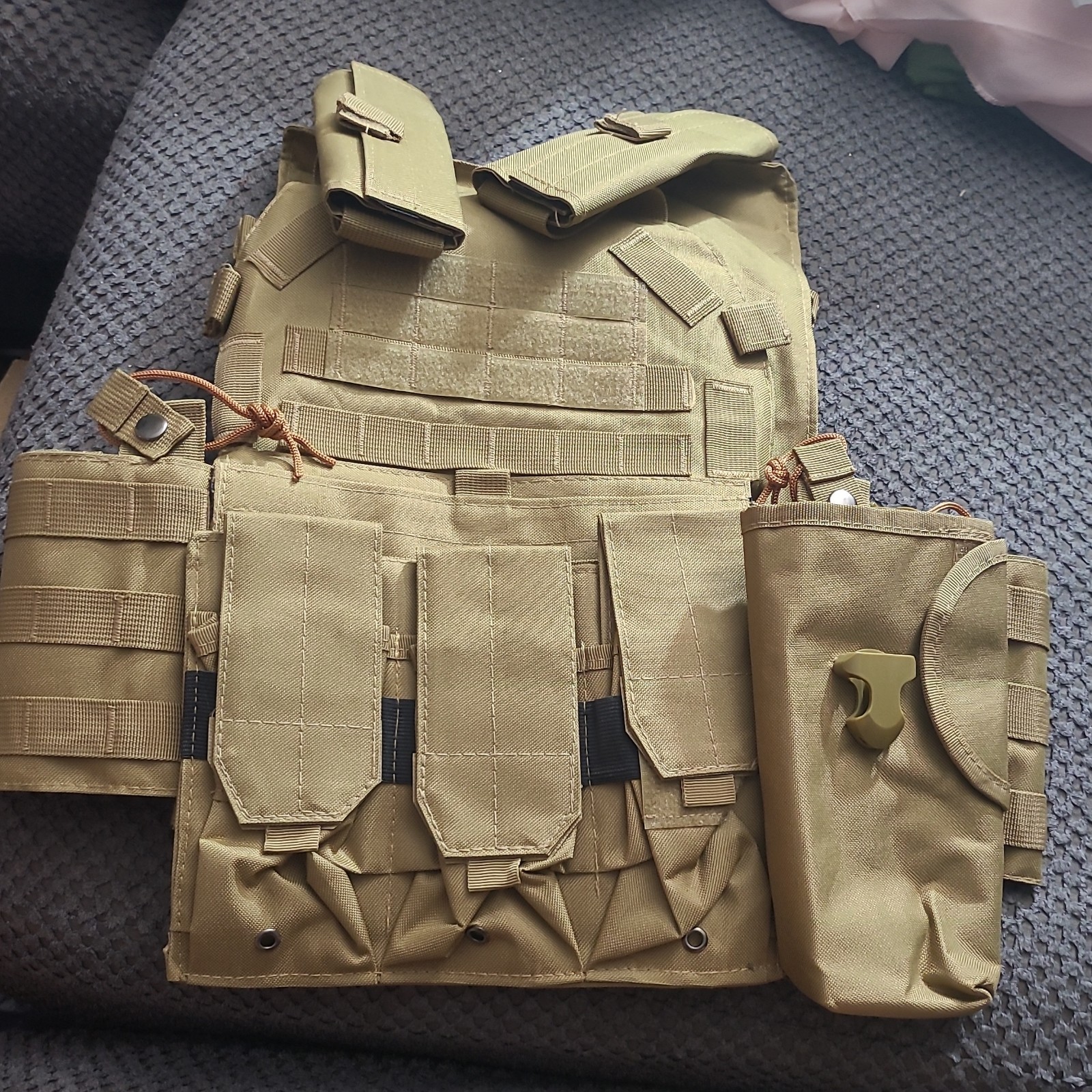 Tan Adjustable Nylon MOLLE Tactical Chest Vest Rig w/ Multiple Pouches One Size