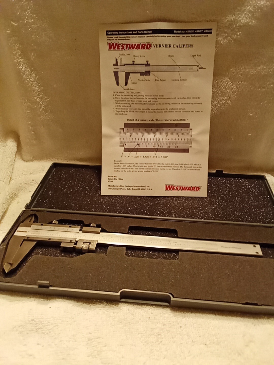 Vintage WESTWARD VERNIER CALIPERS 6" Plastic case Very good condition Pre-owned