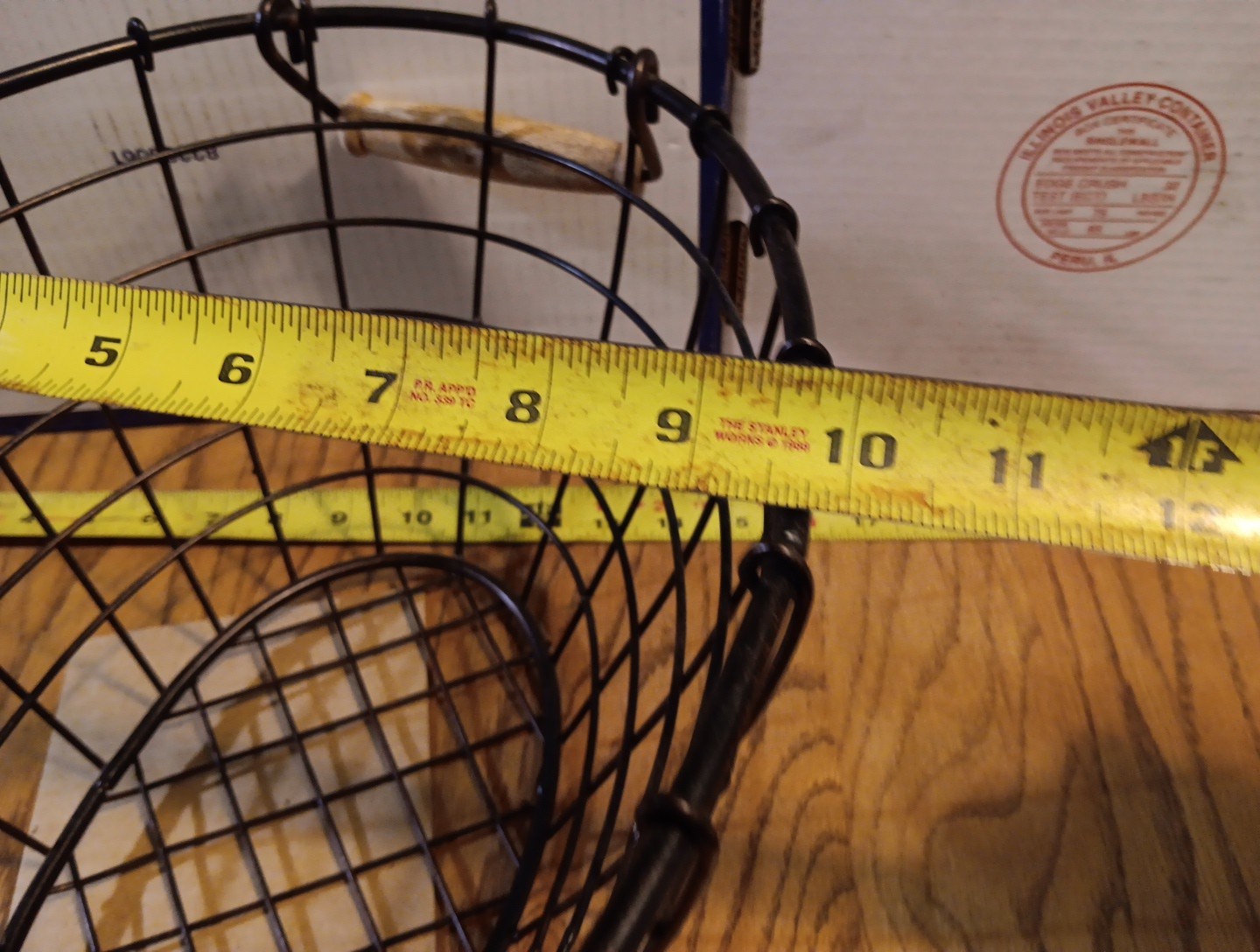 14 In X 10In Wire Basket With Wood Handles