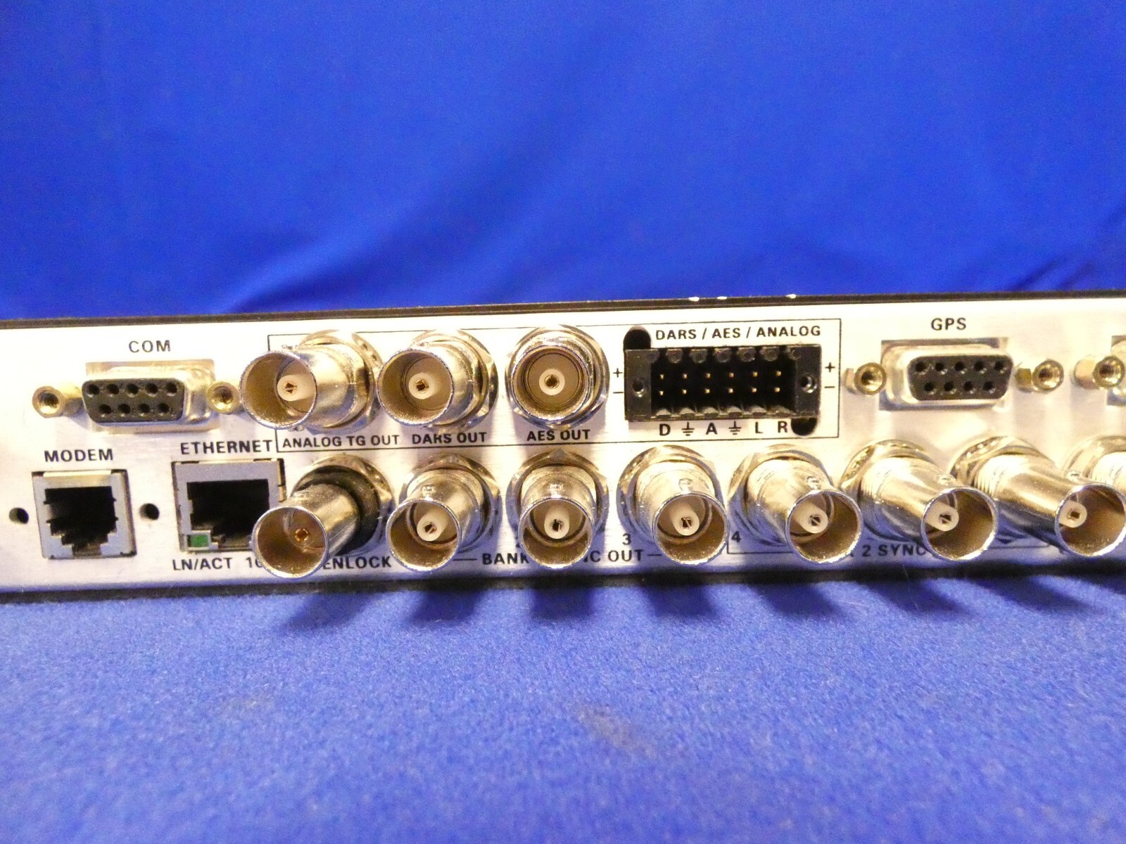 Evertz 5600MSC Master Clock/SPG w/ 2PS STGM, HTG T (tested-working fans ok)