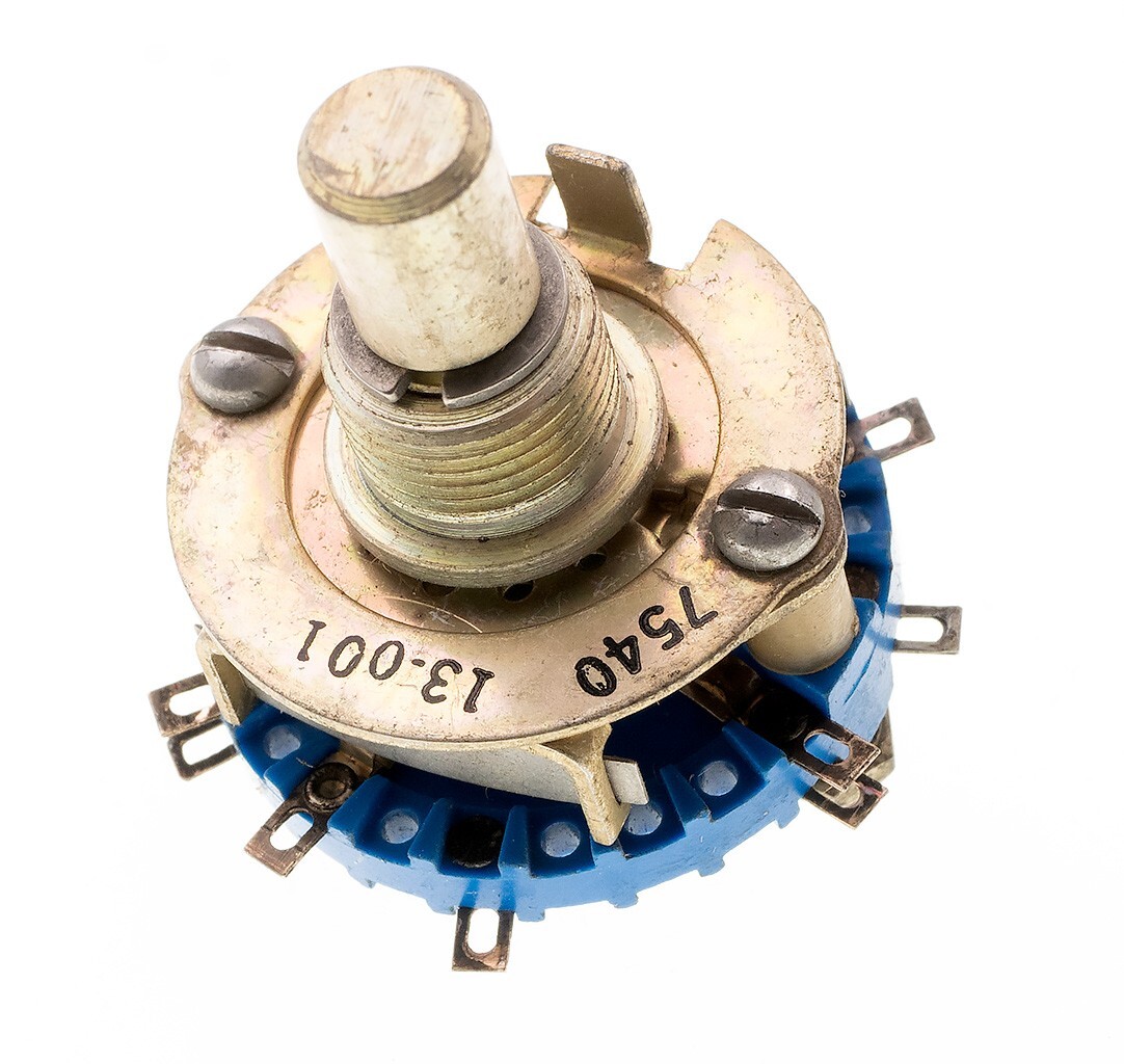 LedEx Rotary Switch 13-001, 3 Pos, 1 Wafer, 1/4" Shaft, 30 Deg/Pos