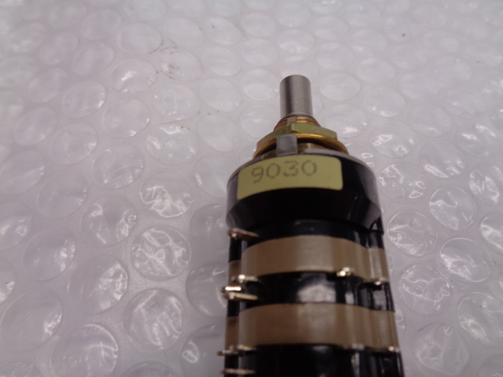 GRAYHILL 9030 ROTARY SWITCH (AS PICTURED) NSNP