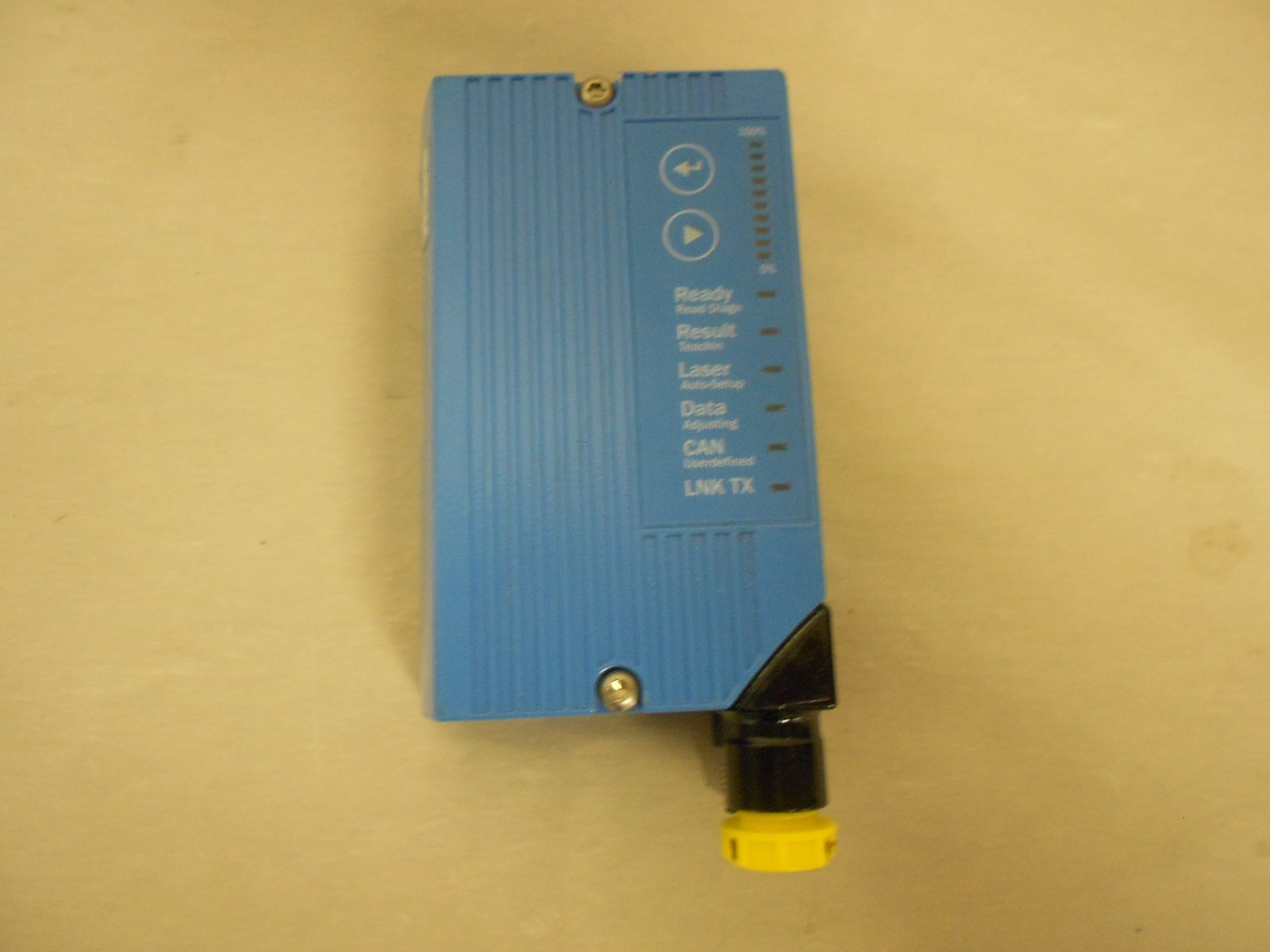 SICK CLV650-08300A Industrial Barcode Scanning Sensor 1050845