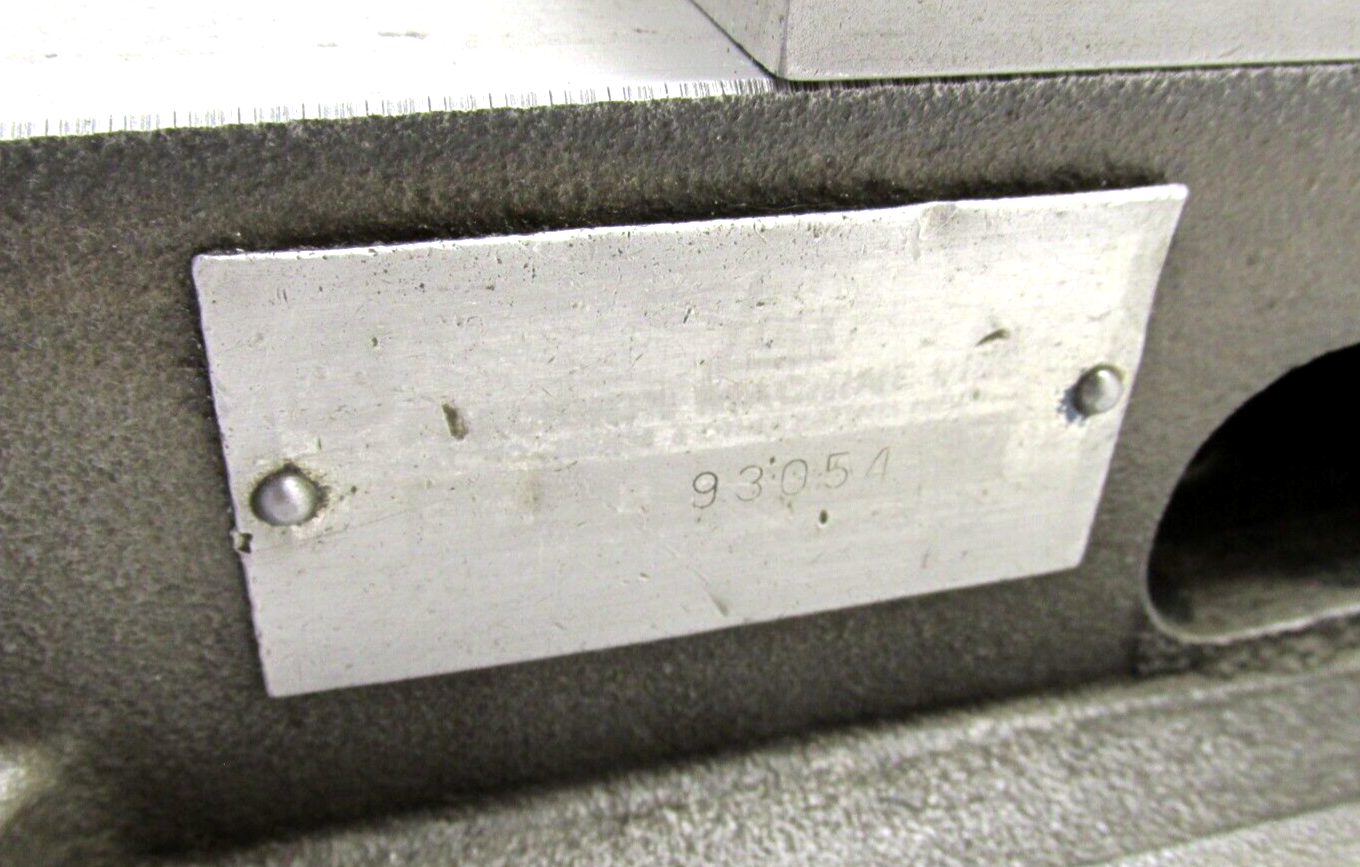 KURT ANGLOCK 6" MILLING MACHINE VISE - #D60