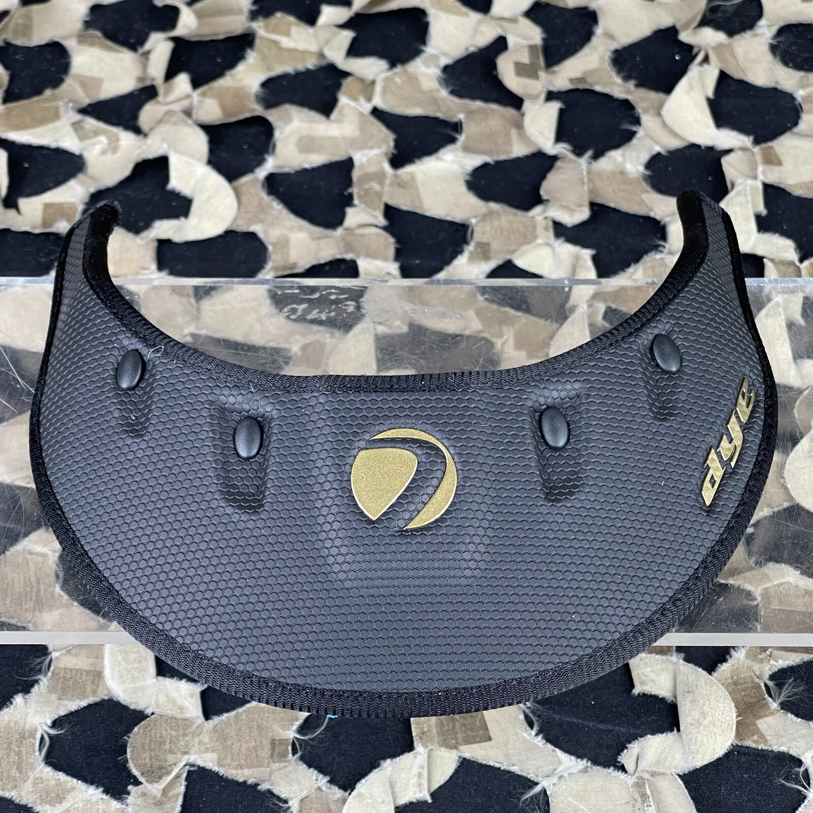 NEW Dye I4/I5 Wing Visor - Black/Gold