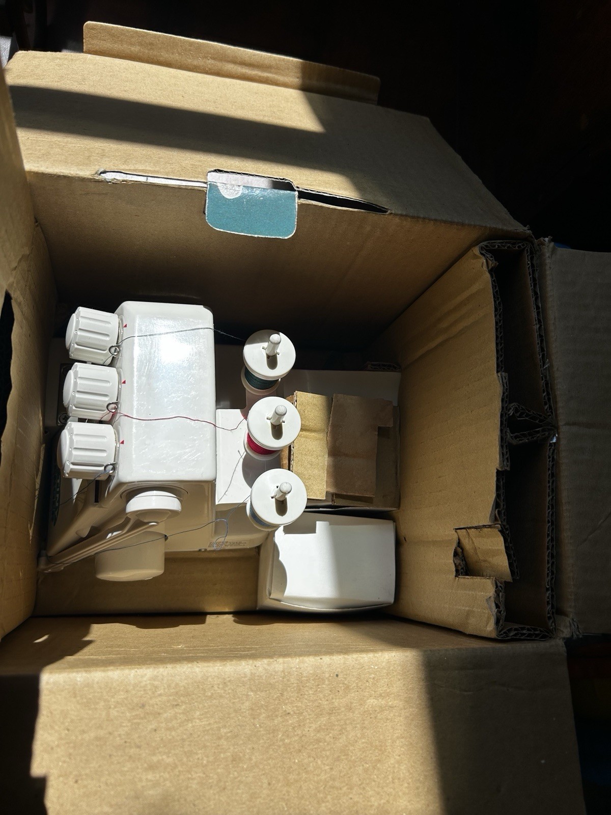Singer Tiny Serger Electric Overedging Machine - (TS380A)