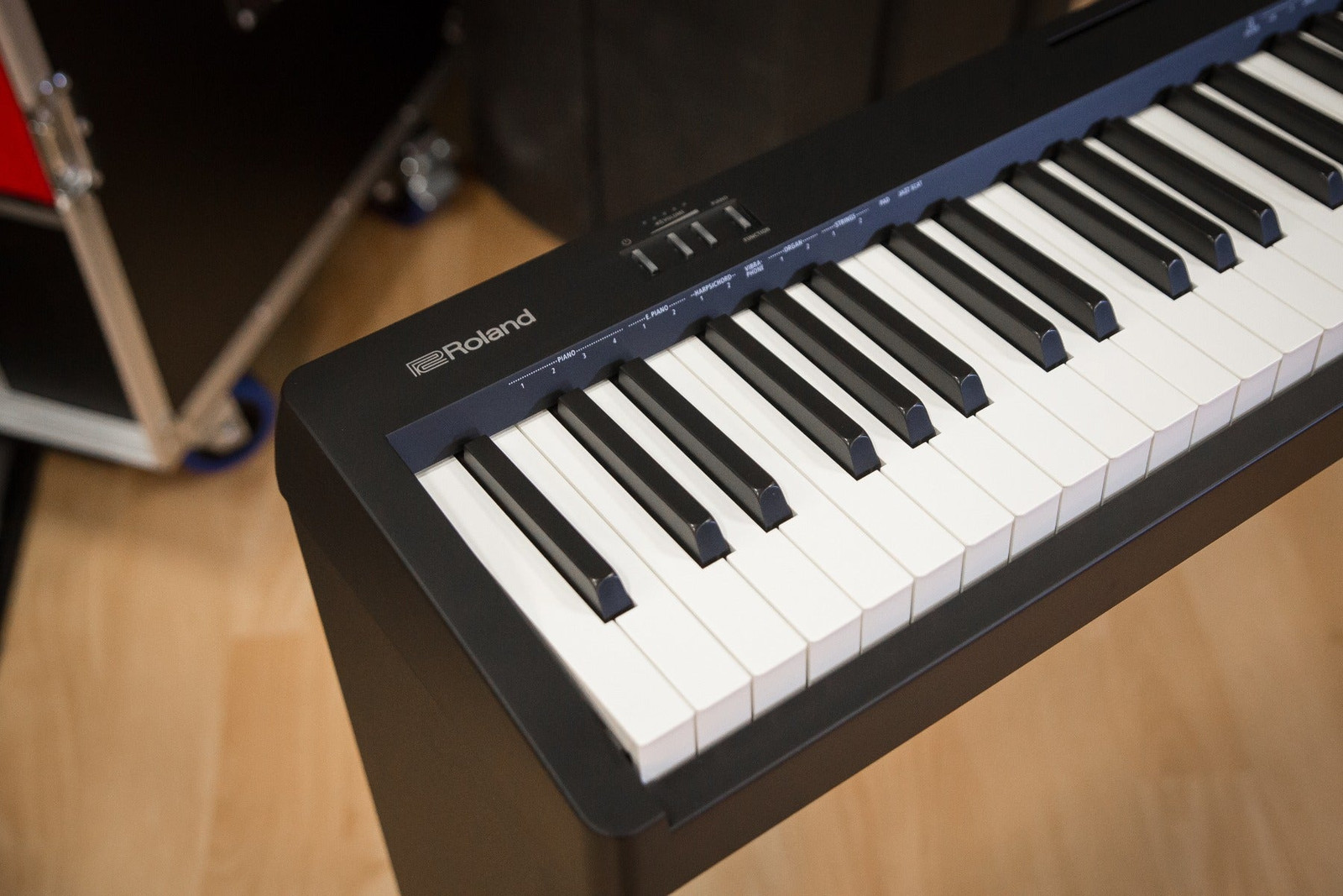 Roland FP-10 Digital Piano - Black KEY ESSENTIALS BUNDLE