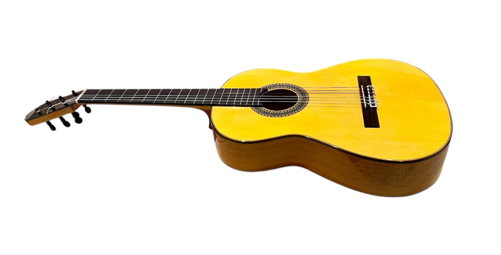 NEW Juan Montes Flamenco Guitar 132 w PEGS Cypress + Solid Spruce Top Made Spain