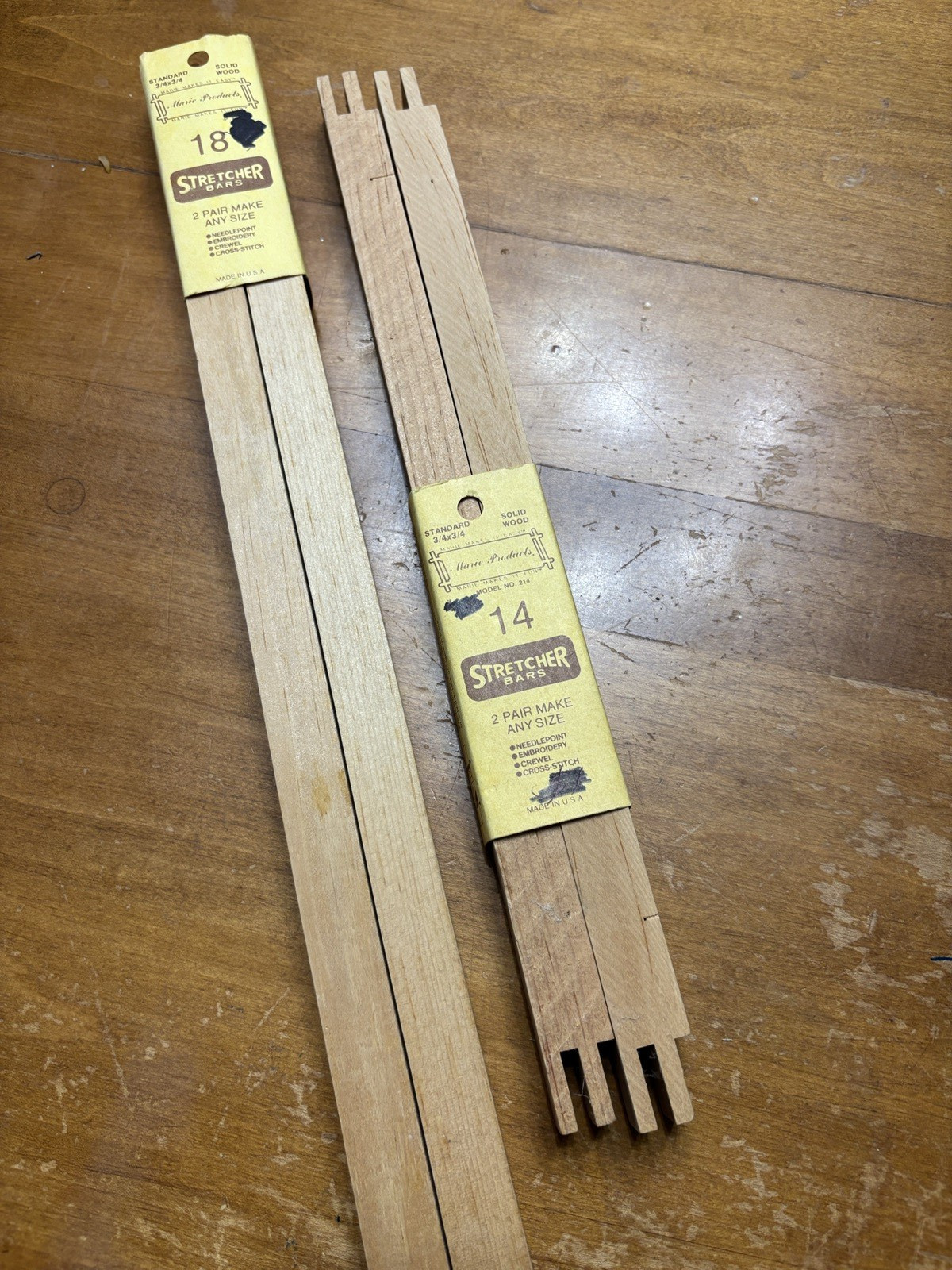 Wood Frame Embroidery Stretcher Bars Marie Products Solid Wood 18/14" 2 Pair NOS