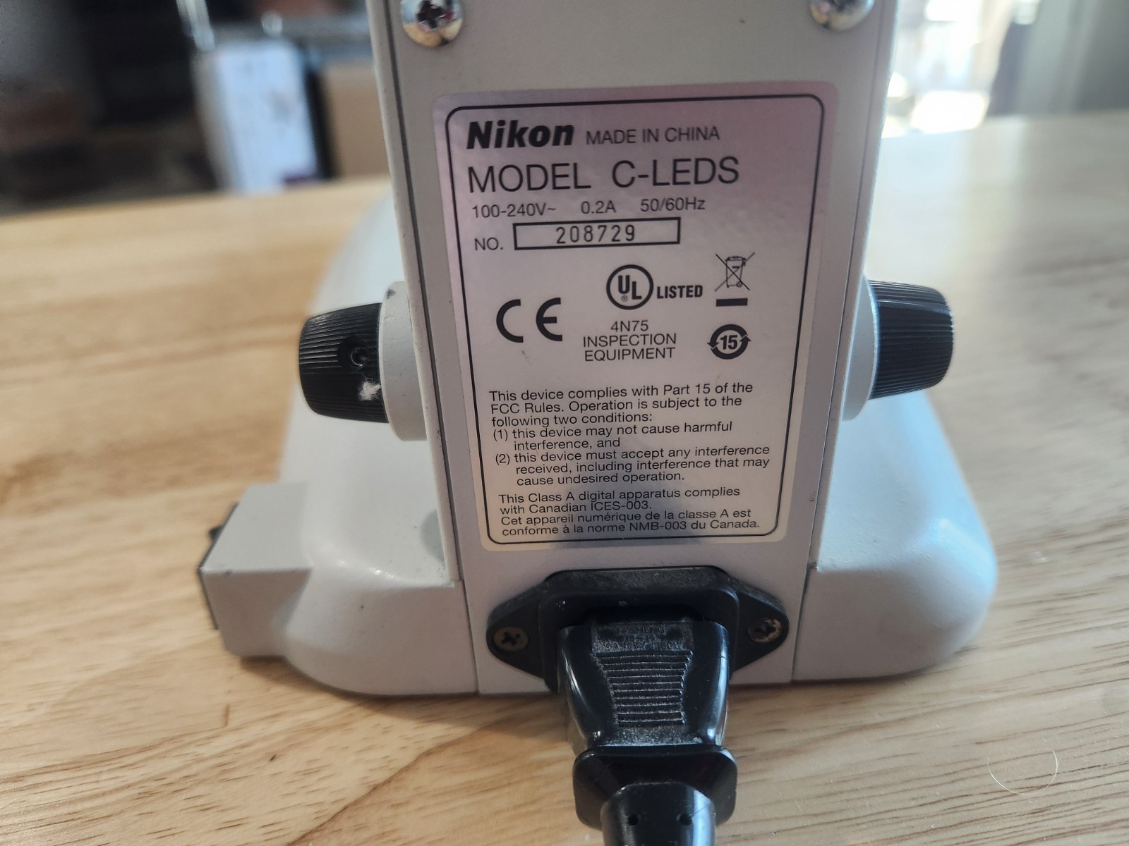 Nikon C-LEDS Microscope Stand With Olympus SZ3060 Stereo Microscope
