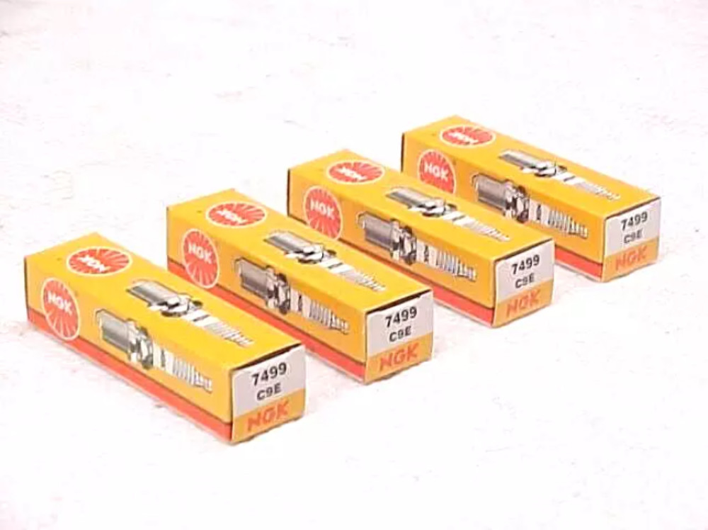 QTY 4 | 1985-2007 NGK 7499 C9E Standard Spark Plugs Kawasaki Ninja Honda CBR