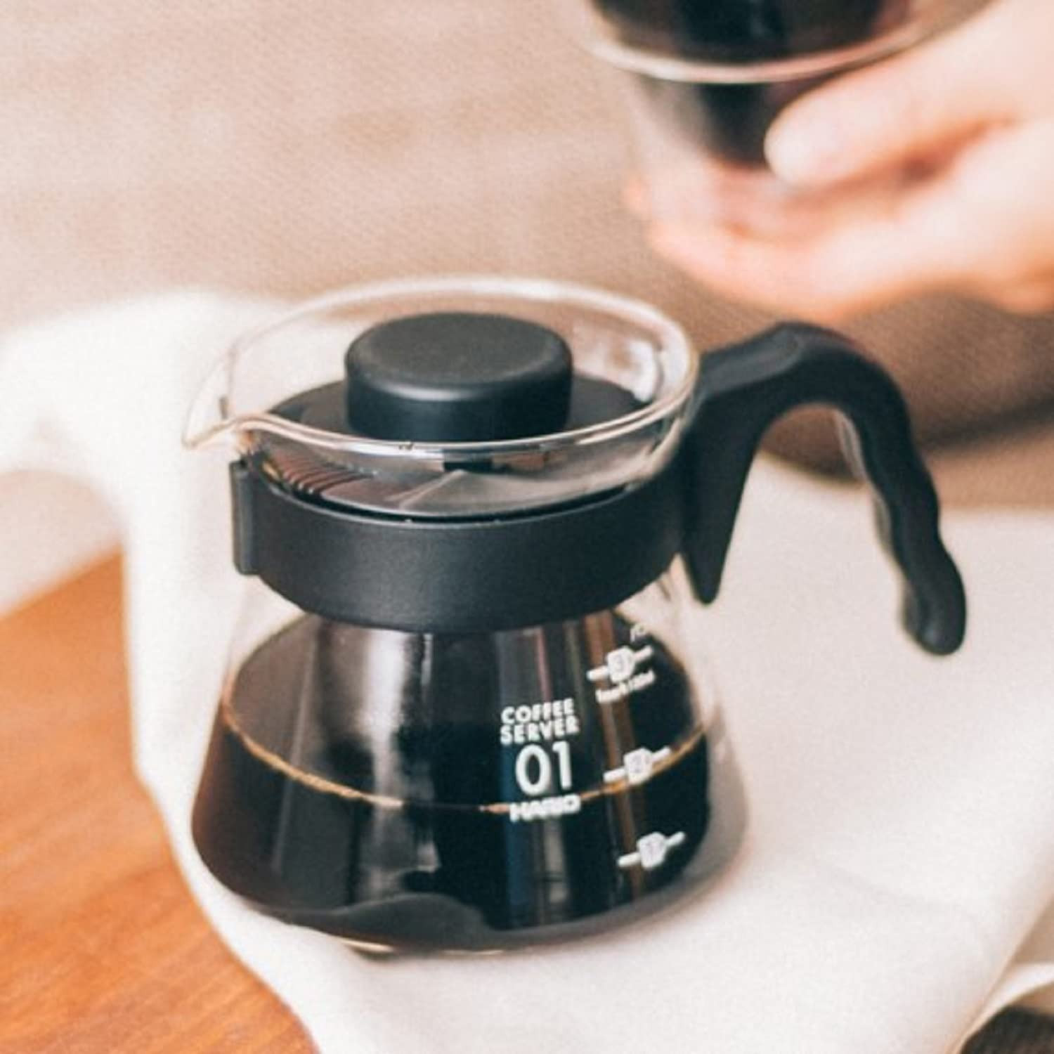 V60 Glass Coffee Server, 1000Ml, Black