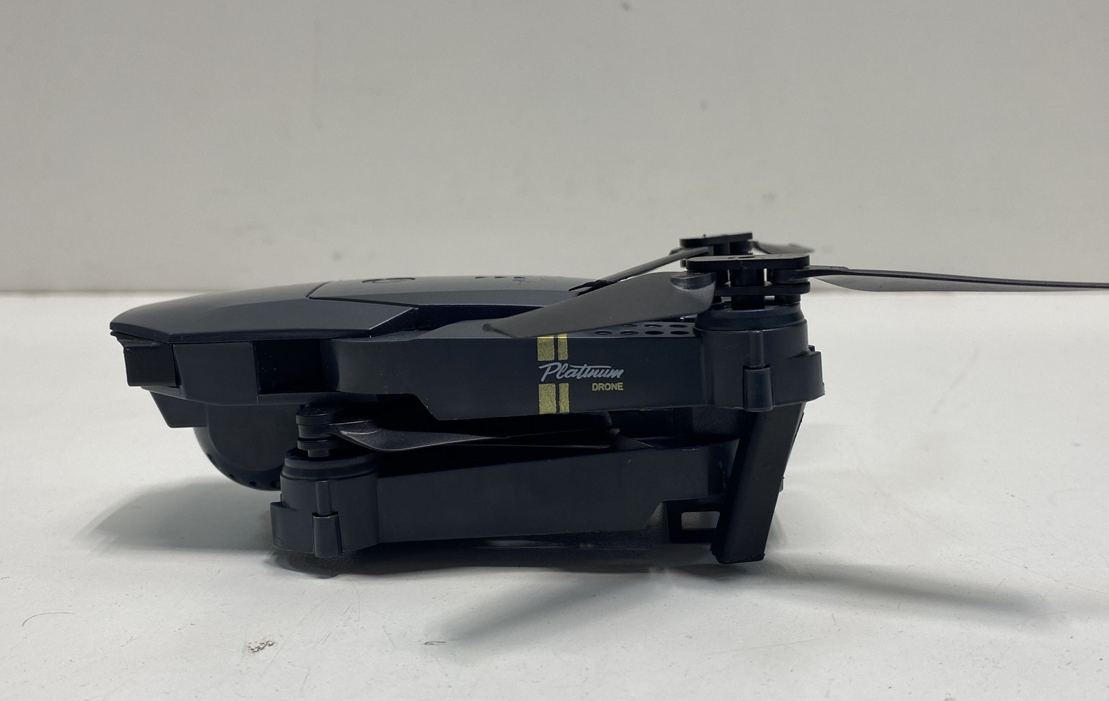 Platinum Folding Drone Quadcopter 2.4GHz With Remote Case & Accessories