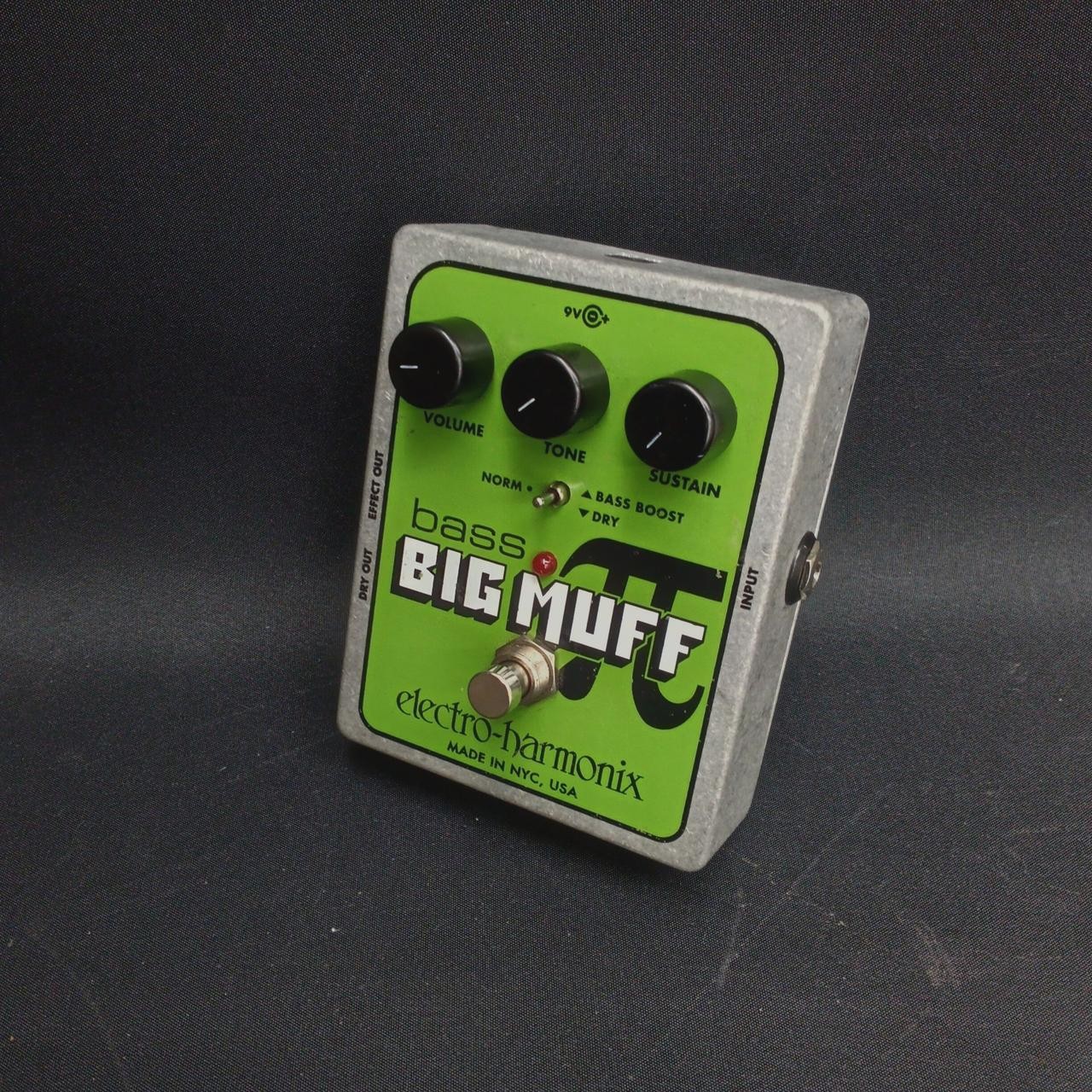 Electro Harmonix Bass Big Muff Pi Effects Pedal Bass Guitar Fuzz Ready