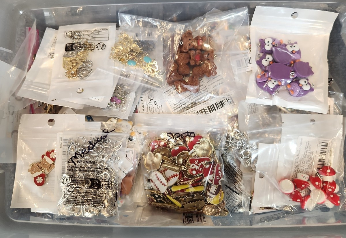 Jewelry Craft New Earring Charms 5 Lb Lot Whimsical Steampunk Medical Sport #352
