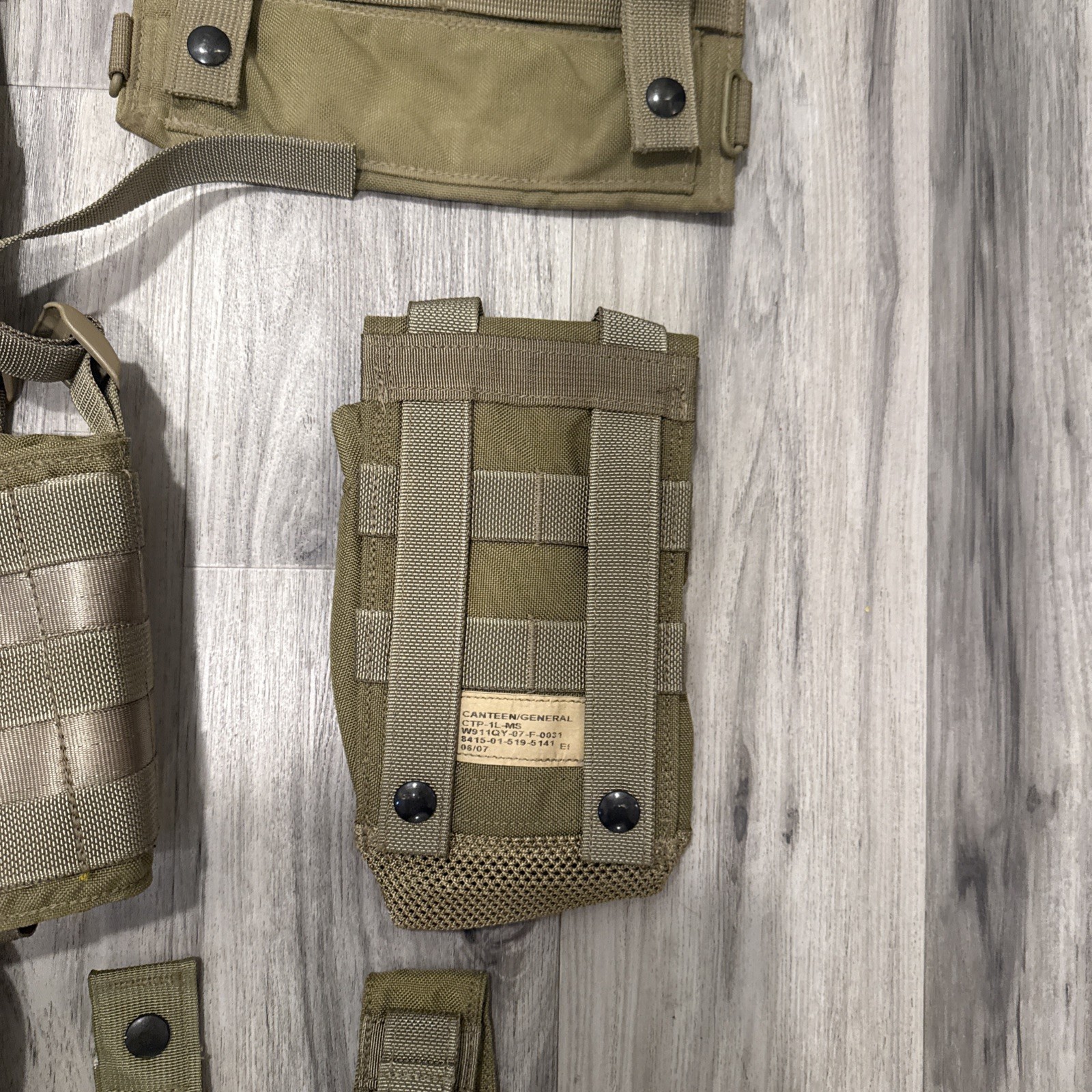 Eagle Industries Khaki SFLCS H Harness with Pouches - NOS