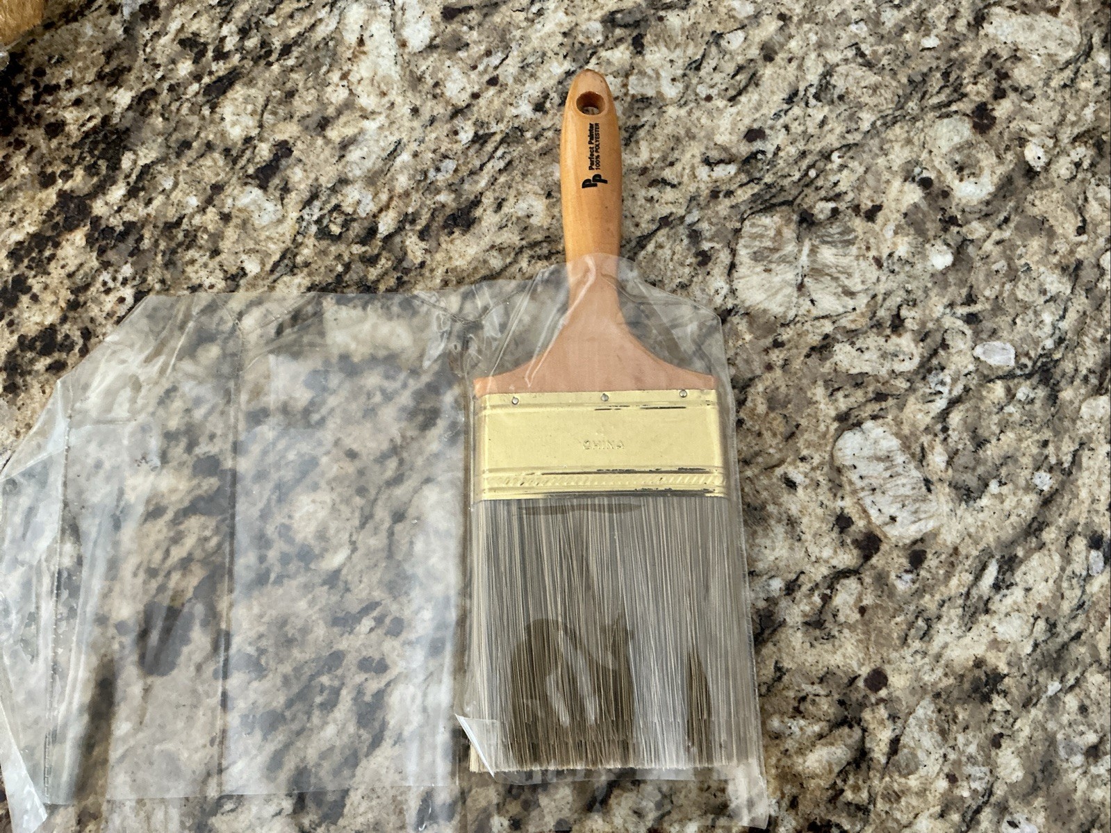 Perfect Painter 100% Polyester 4" Wide Large Area Paint Brush - New, Open Box